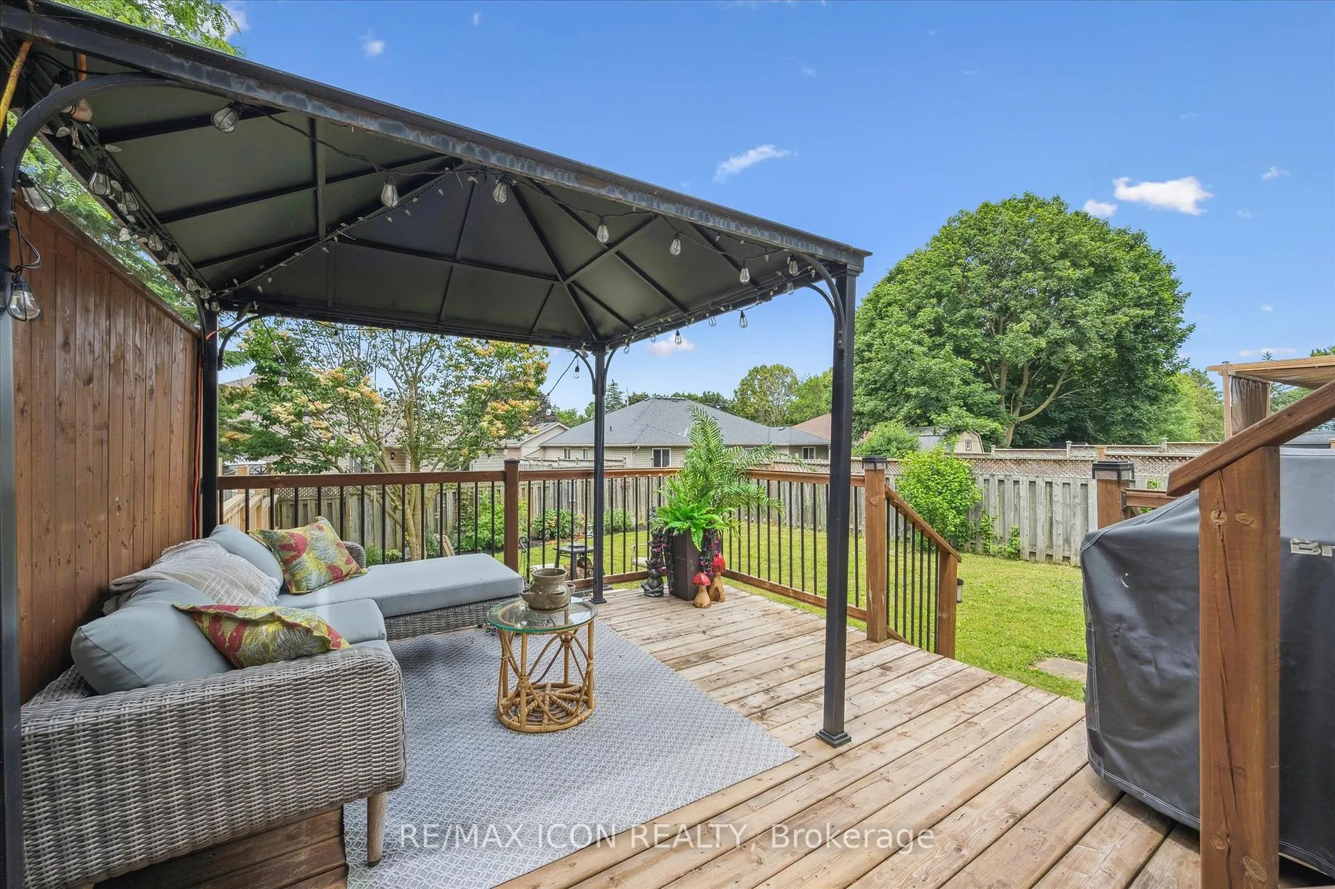 Photo 27 of 40 Abeles Avenue, Brant, Paris — HOMEH