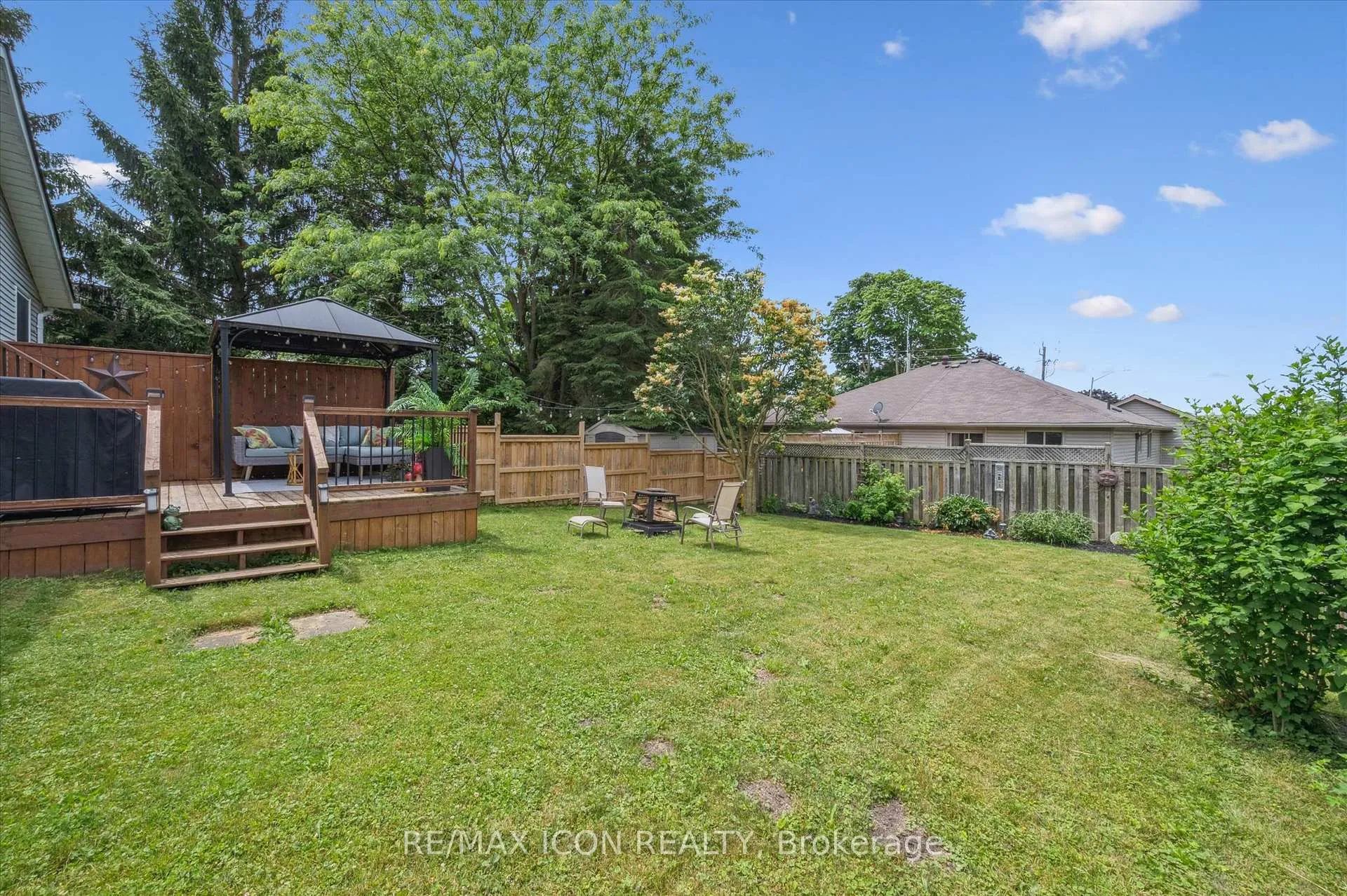 Photo 29 of 40 Abeles Avenue, Brant, Paris — HOMEH