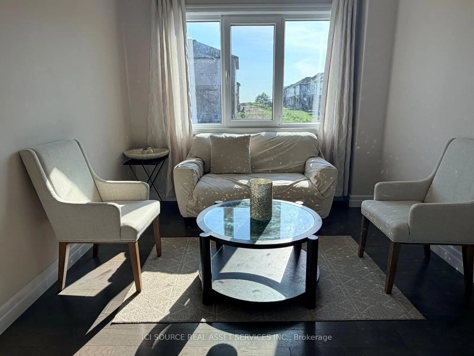 Photo 5 of 48 Grandville Circle, Brant, Paris — HOMEH