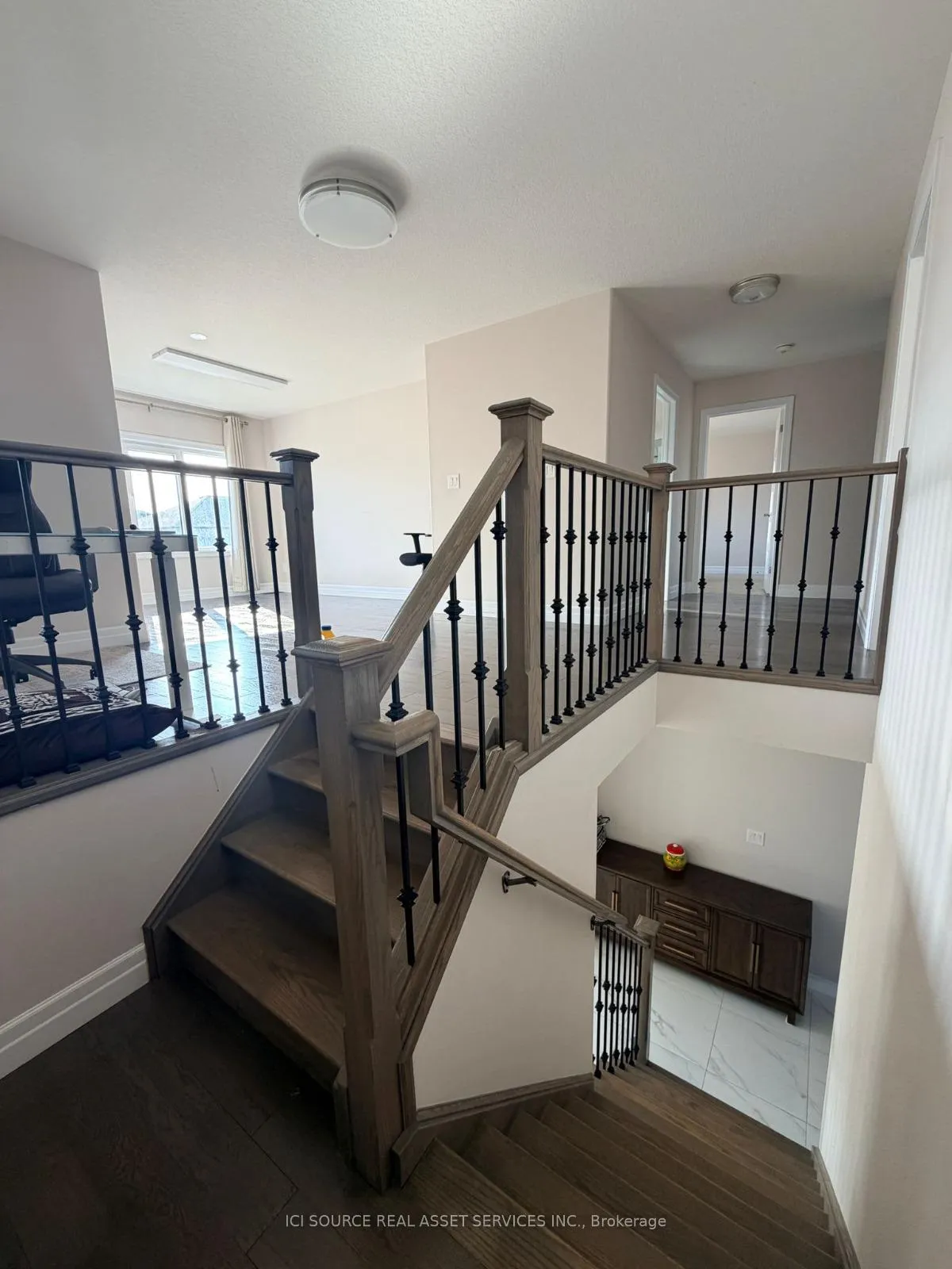 Photo 9 of 48 Grandville Circle, Brant, Paris — HOMEH