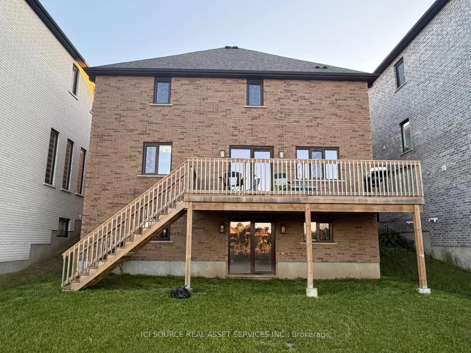 Photo 10 of 48 Grandville Circle, Brant, Paris — HOMEH