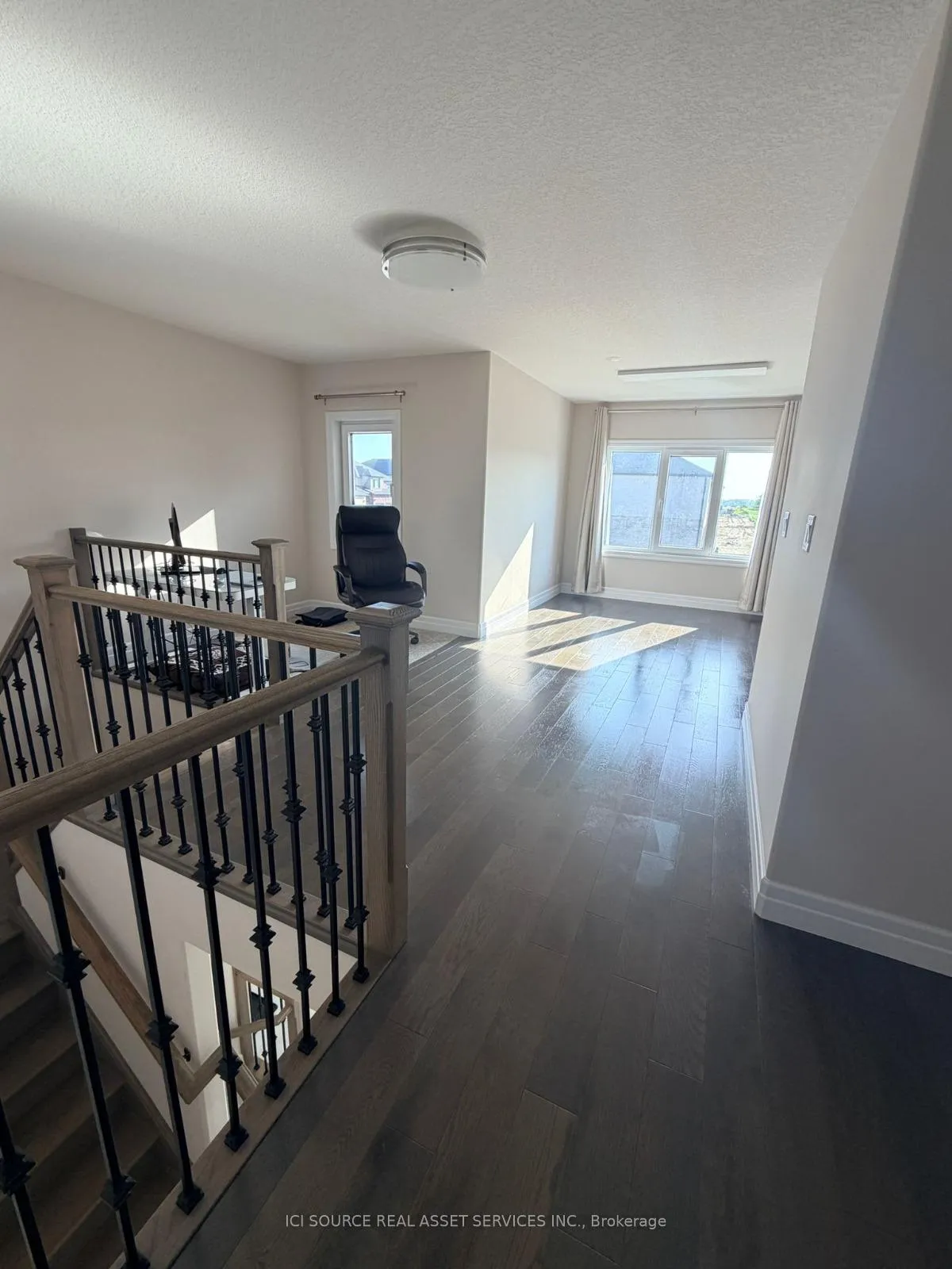 Photo 11 of 48 Grandville Circle, Brant, Paris — HOMEH