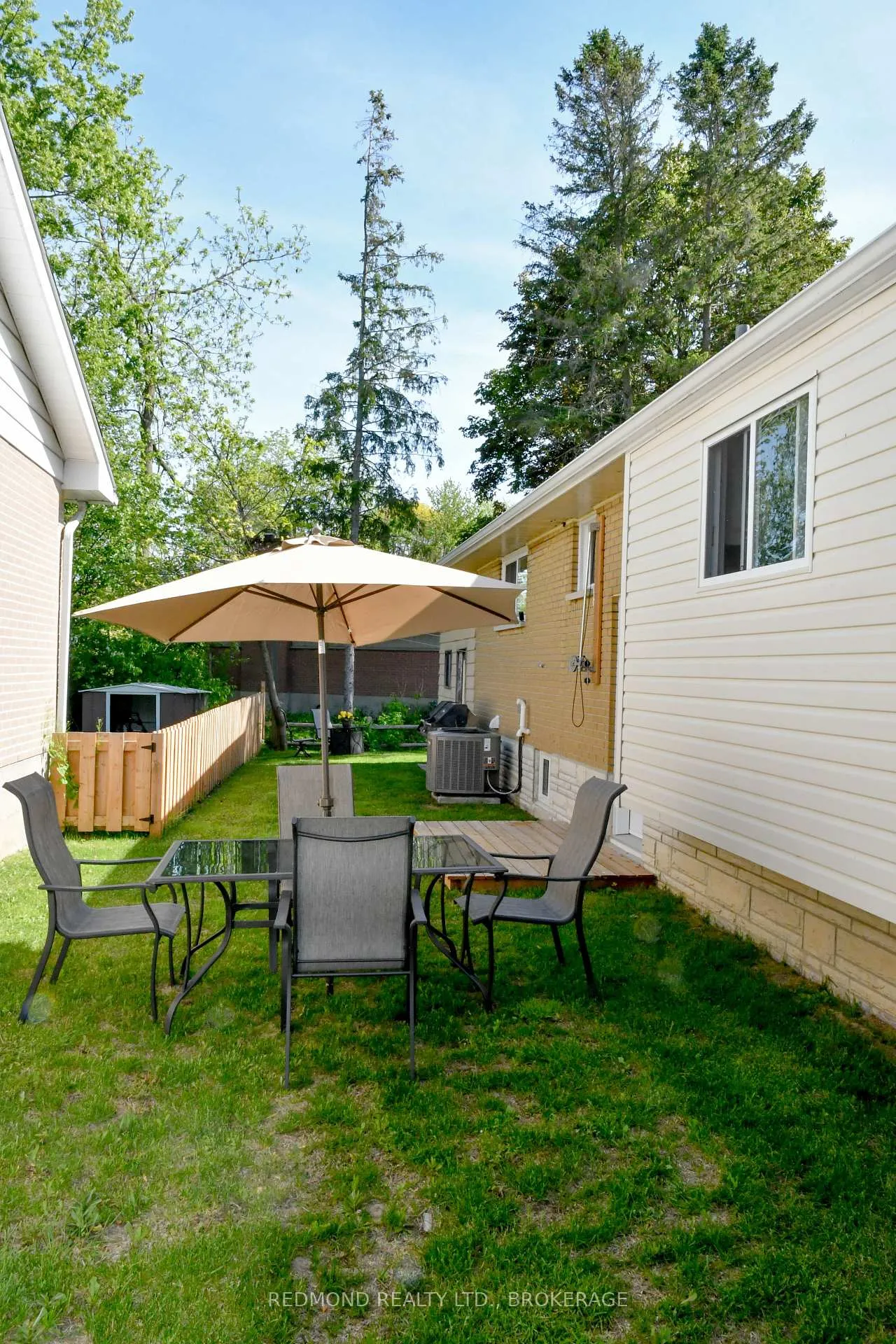 Photo 34 of 193 Elizabeth Drive, Gananoque — HOMEH
