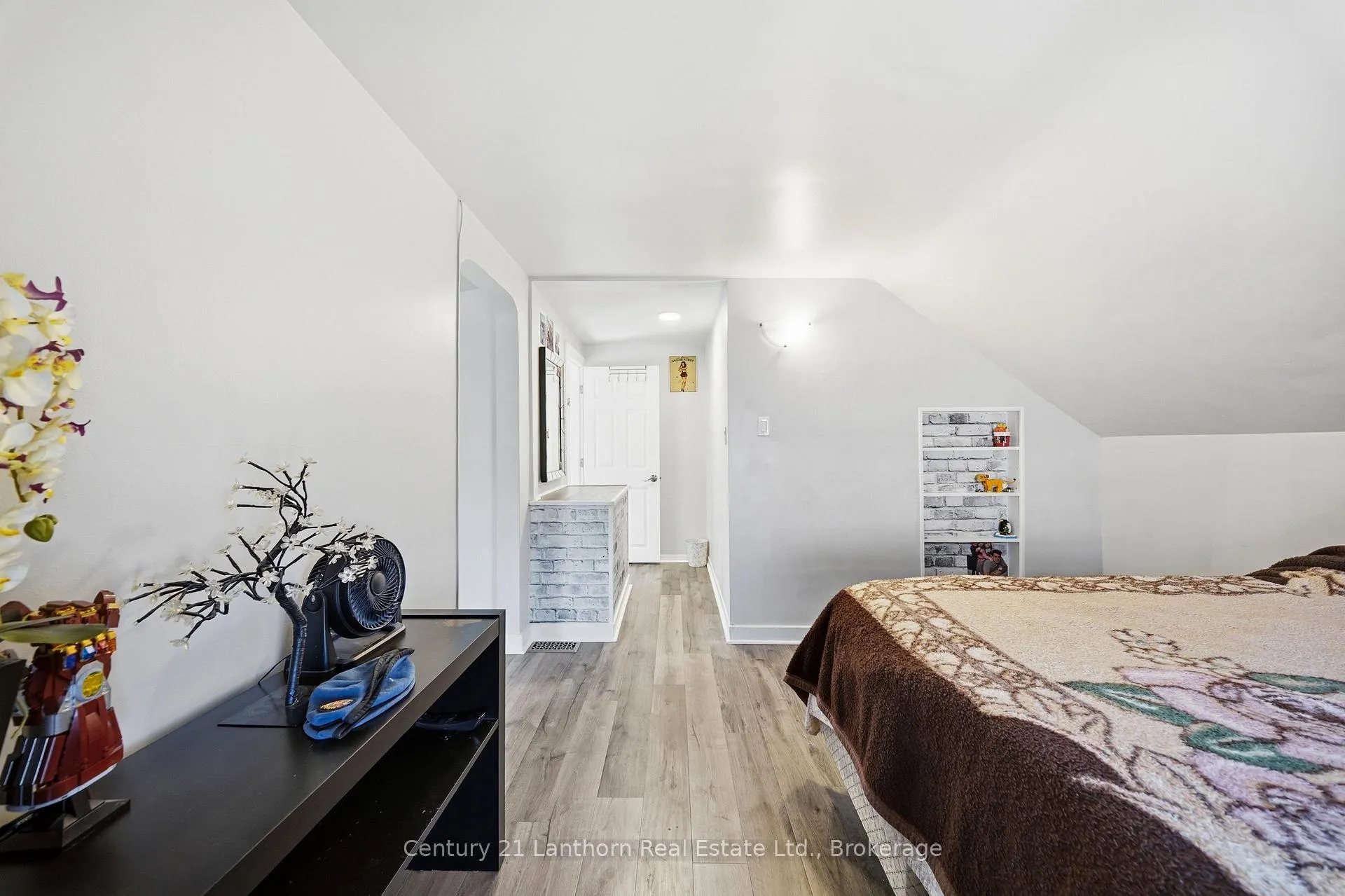 Photo 20 of 91 Grier Street, Belleville, Belleville Ward — HOMEH