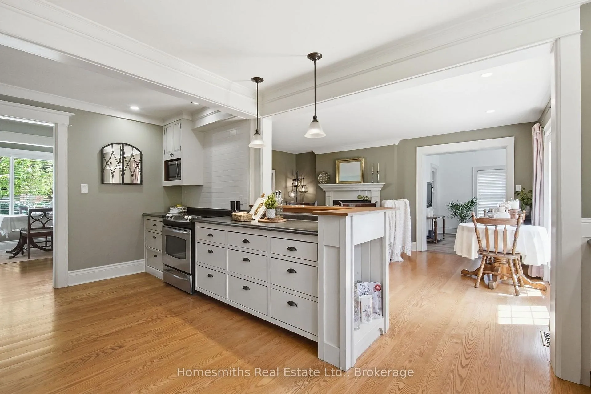 Photo 19 of 77 George Street W, Clarington, Newcastle — HOMEH
