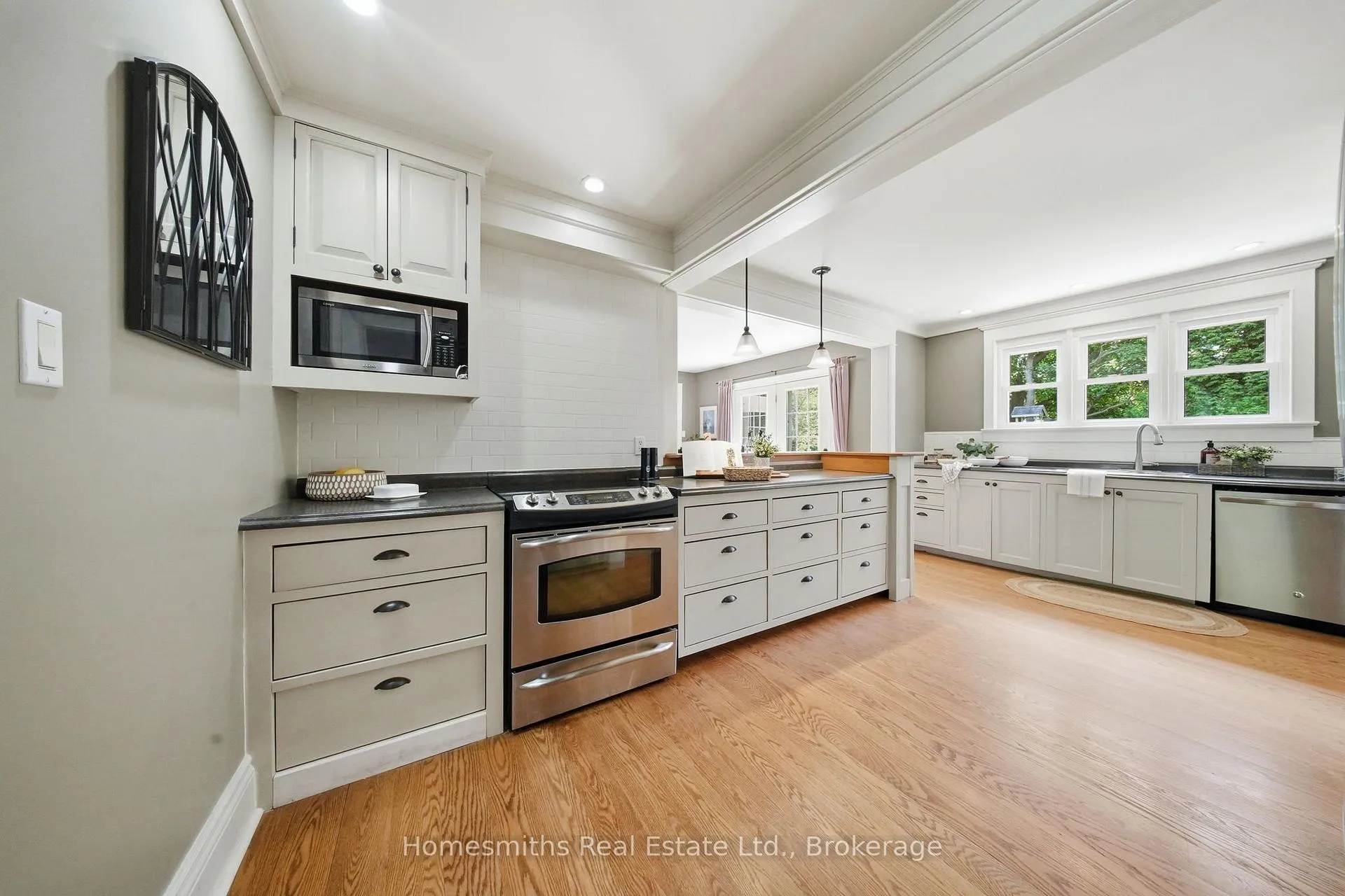 Photo 20 of 77 George Street W, Clarington, Newcastle — HOMEH