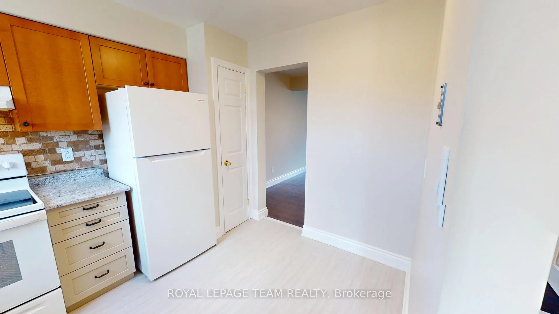 Photo 7 of Unit 40, 19 Glencoe Street, Ottawa, Arlington Woods — HOMEH