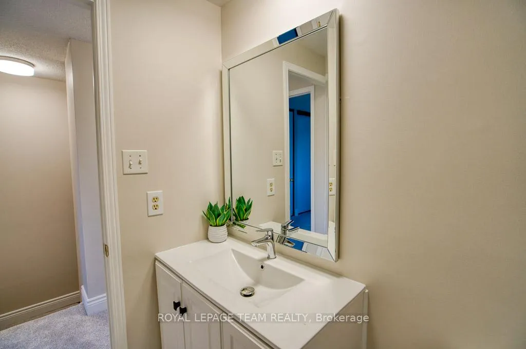 Photo 19 of Unit 40, 19 Glencoe Street, Ottawa, Arlington Woods — HOMEH