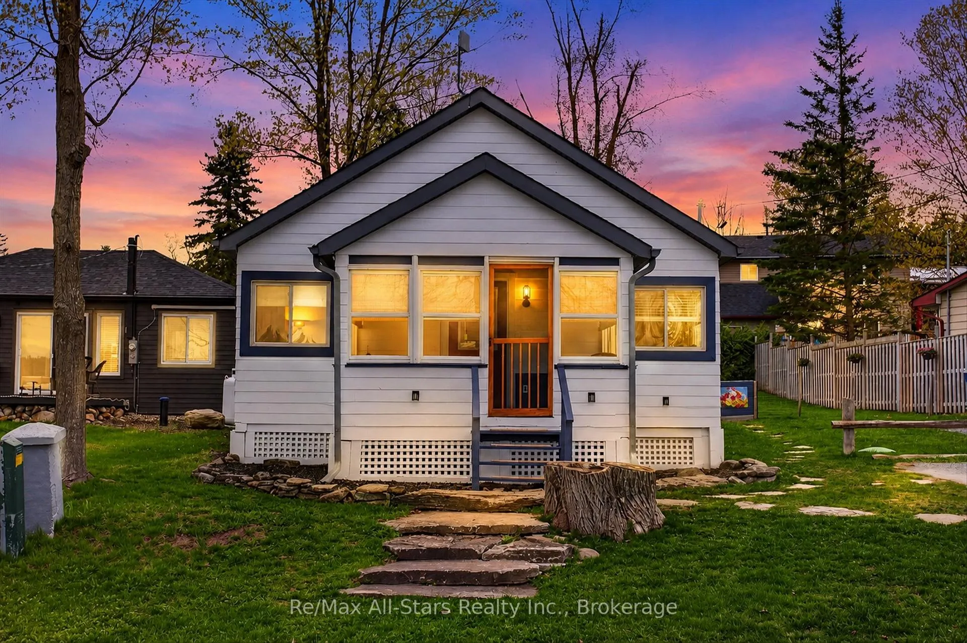 Photo 1 of 2 Elder Street, Kawartha Lakes, Fenelon — HOMEH