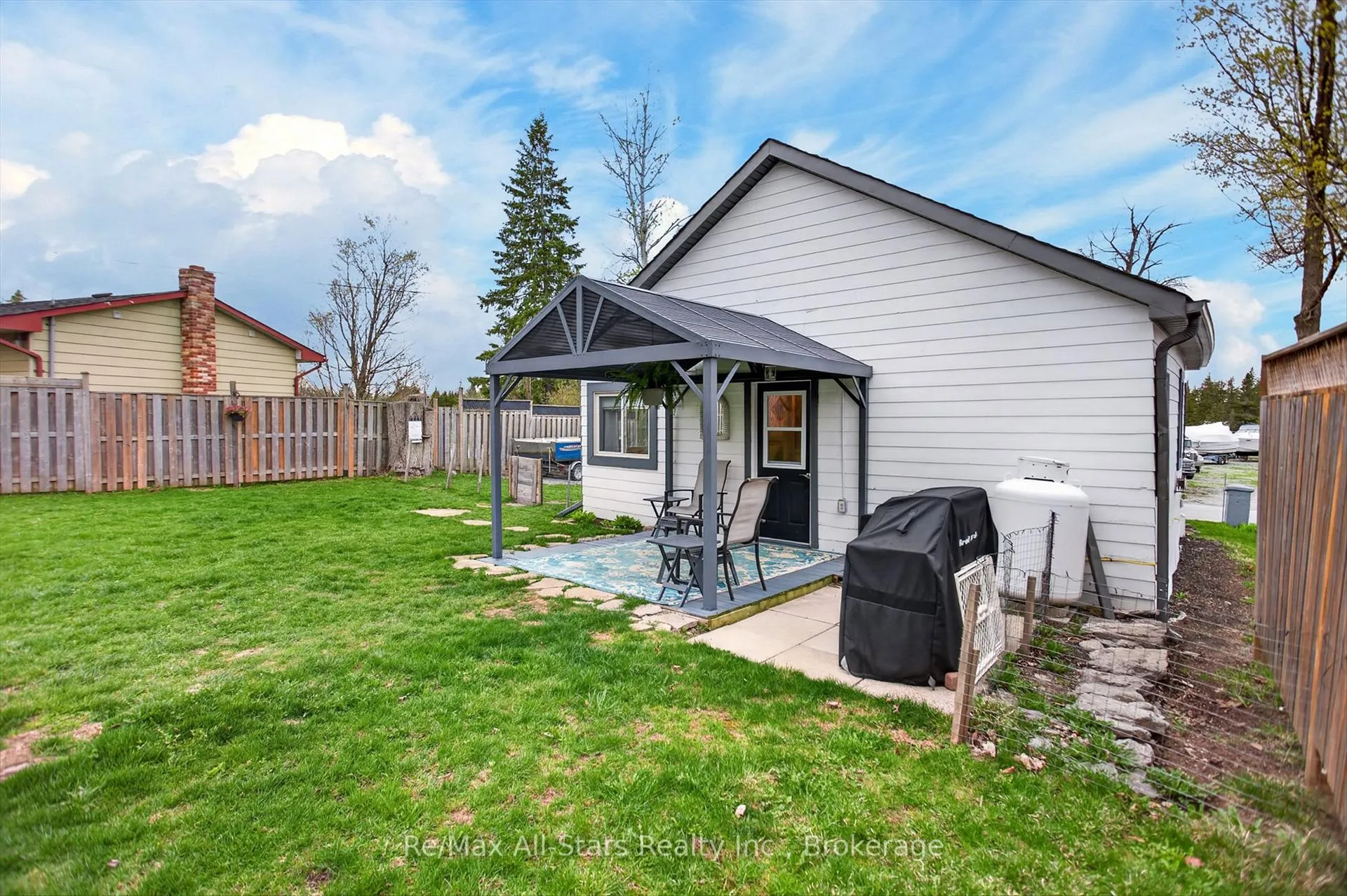 Photo 22 of 2 Elder Street, Kawartha Lakes, Fenelon — HOMEH