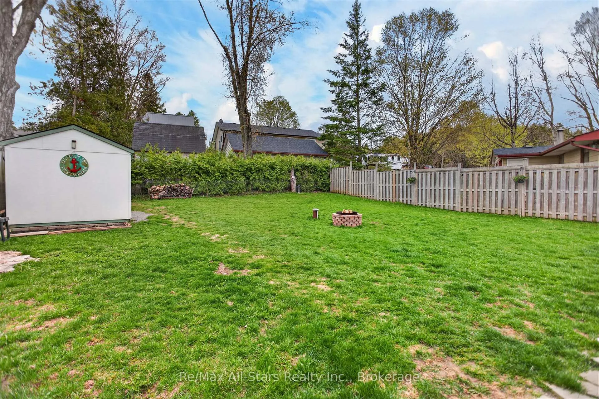 Photo 24 of 2 Elder Street, Kawartha Lakes, Fenelon — HOMEH