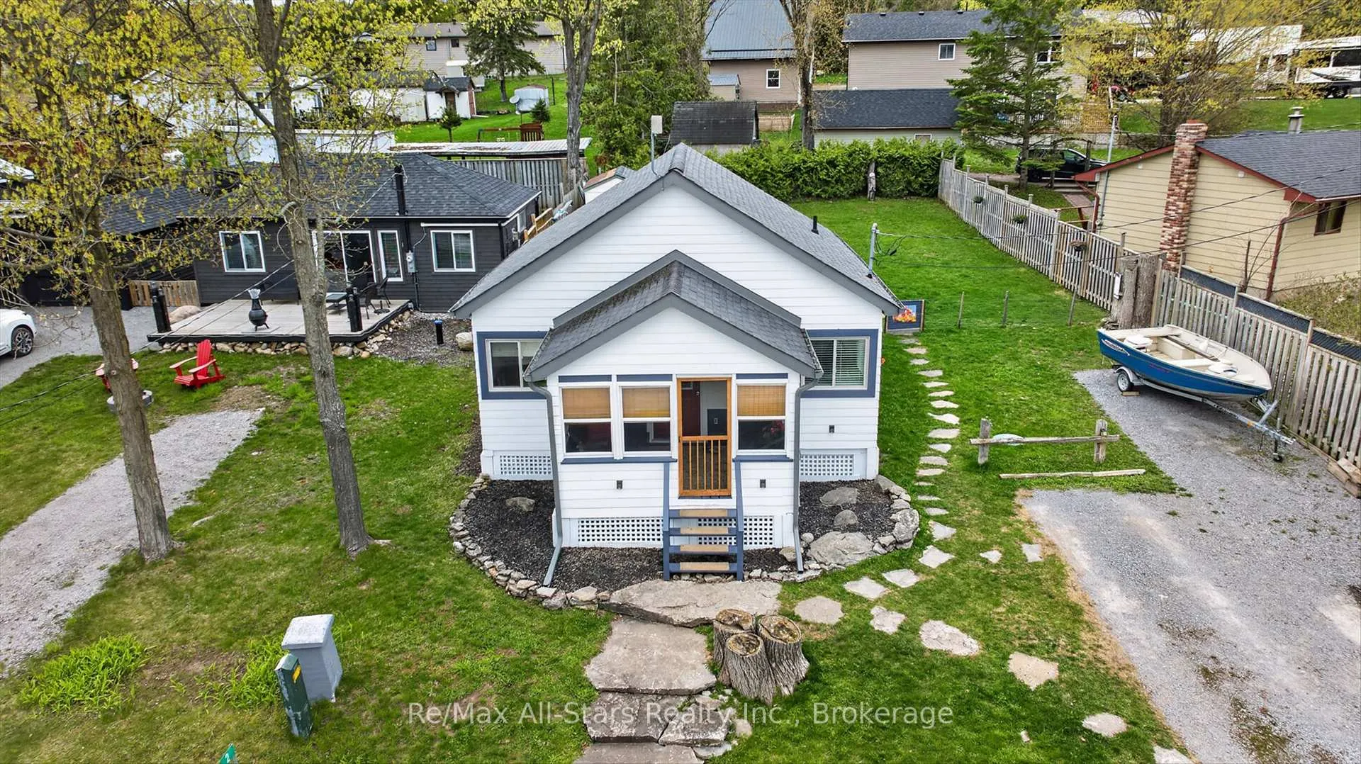 Photo 28 of 2 Elder Street, Kawartha Lakes, Fenelon — HOMEH