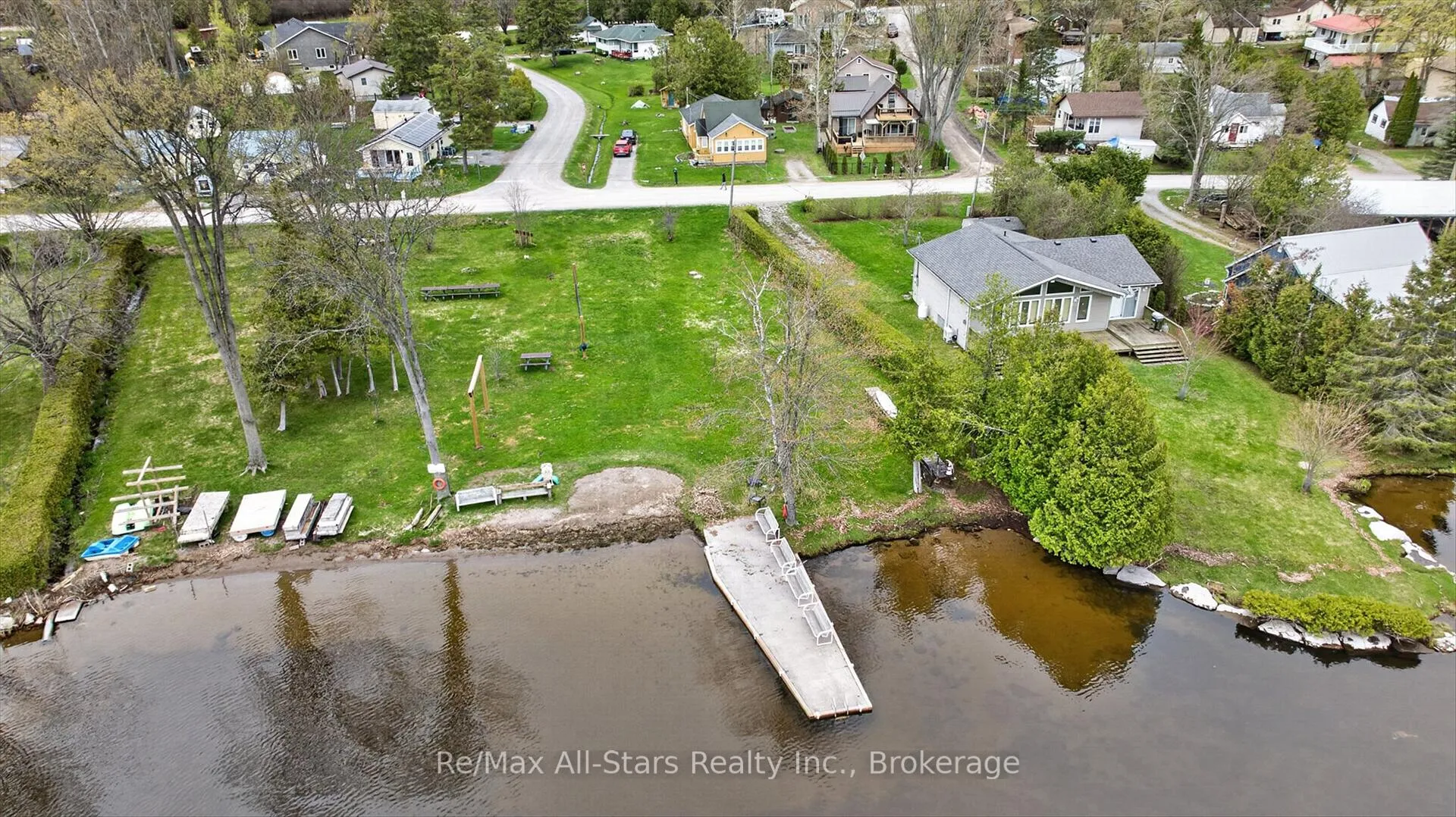 Photo 34 of 2 Elder Street, Kawartha Lakes, Fenelon — HOMEH
