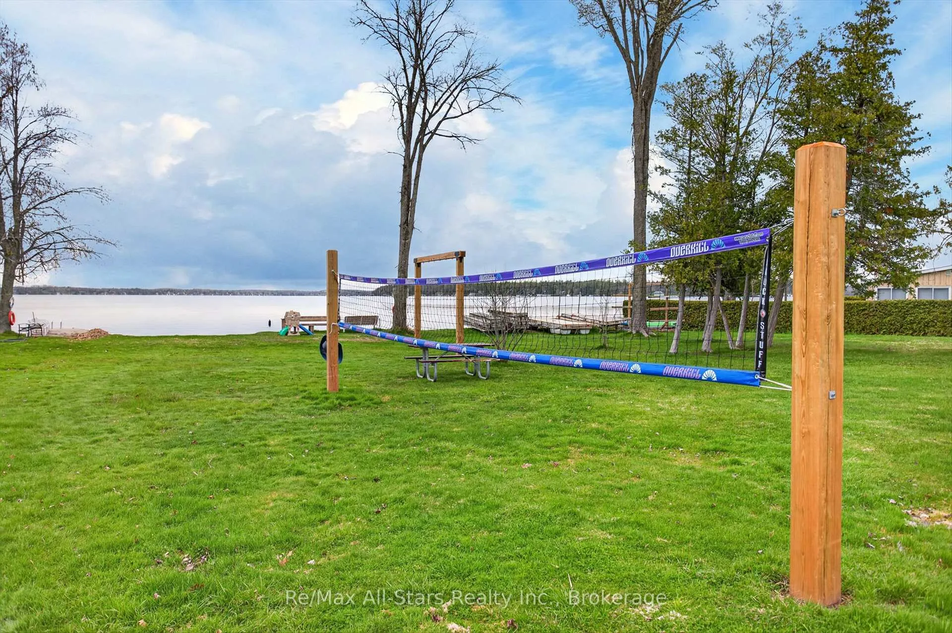 Photo 37 of 2 Elder Street, Kawartha Lakes, Fenelon — HOMEH