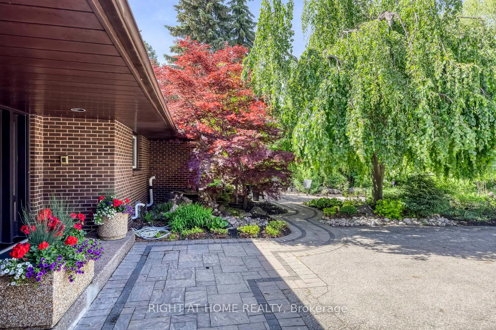 Photo 4 of 5290 Creditview Road, Mississauga, East Credit — HOMEH