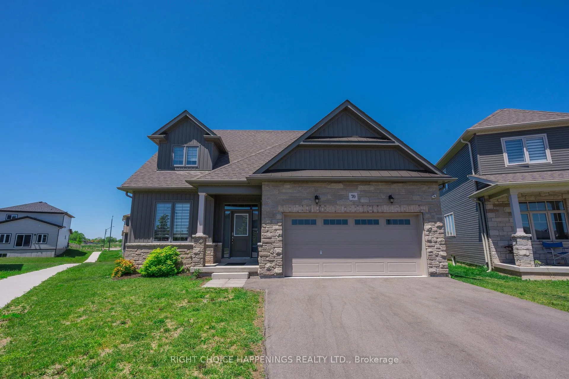 Photo 1 of 70 Oriole Crescent, Port Colborne, Main Street — HOMEH