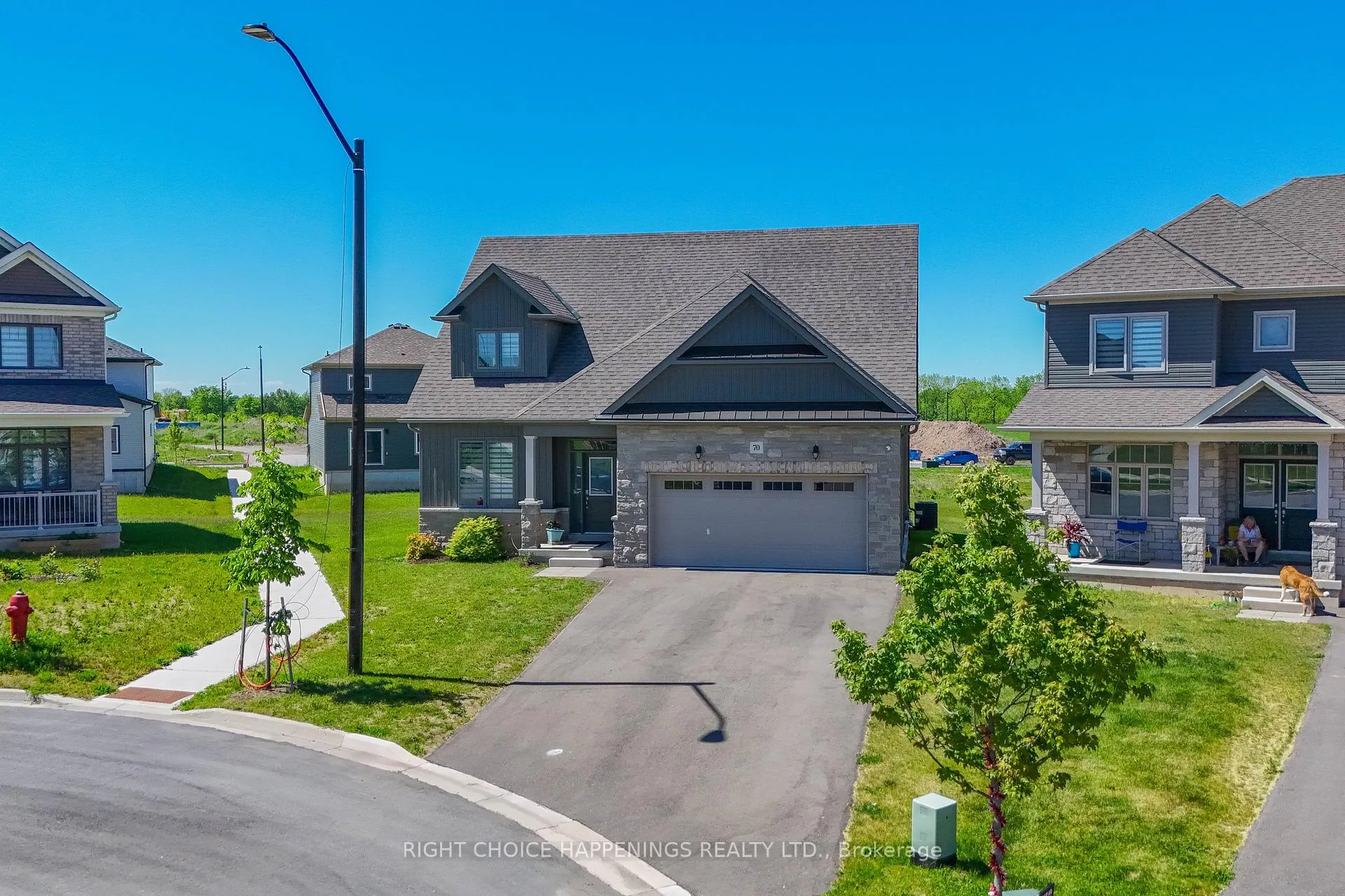 Photo 2 of 70 Oriole Crescent, Port Colborne, Main Street — HOMEH