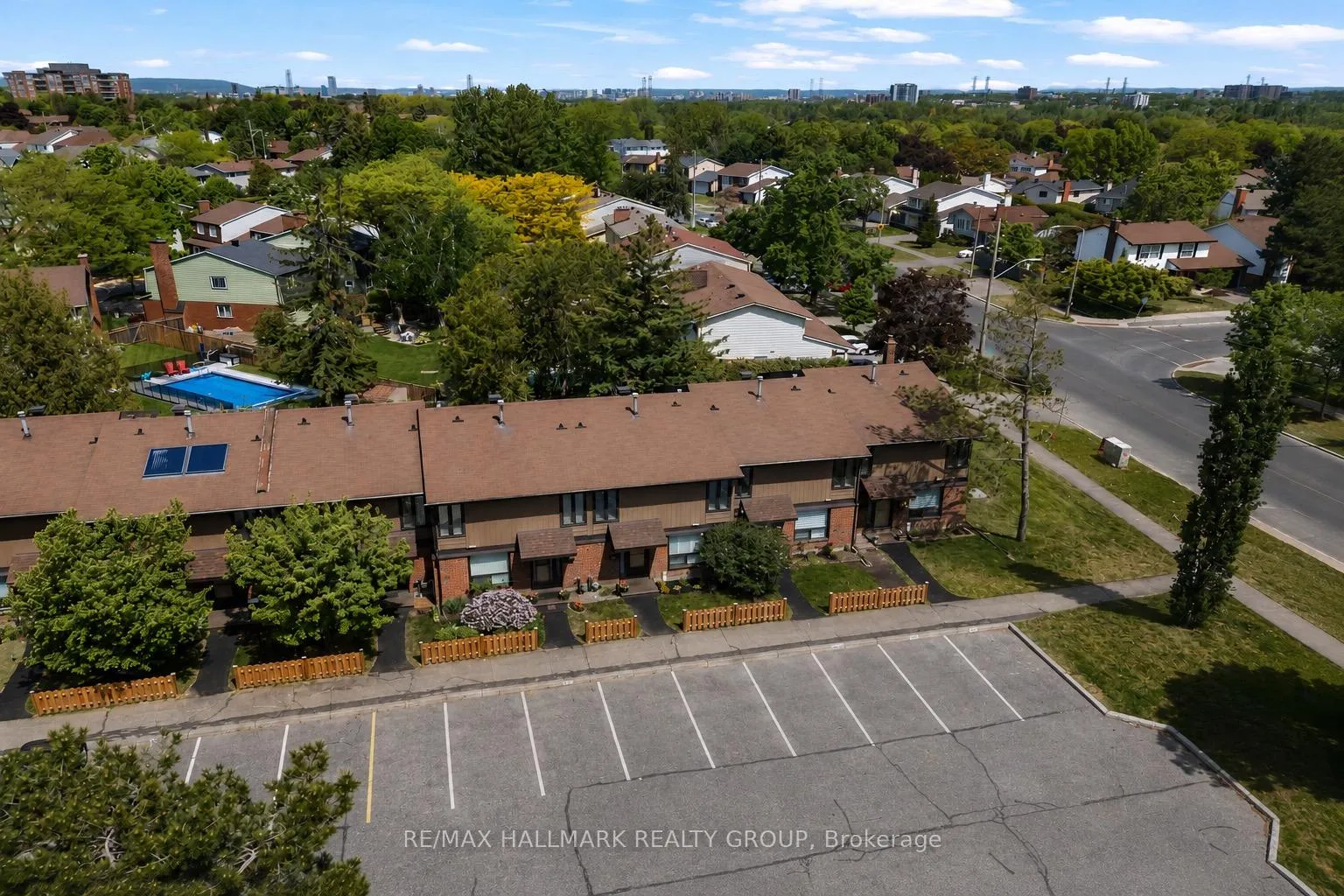 Photo 1 of Unit 41, 890 Cahill Drive W, Ottawa, Hunt Club — HOMEH