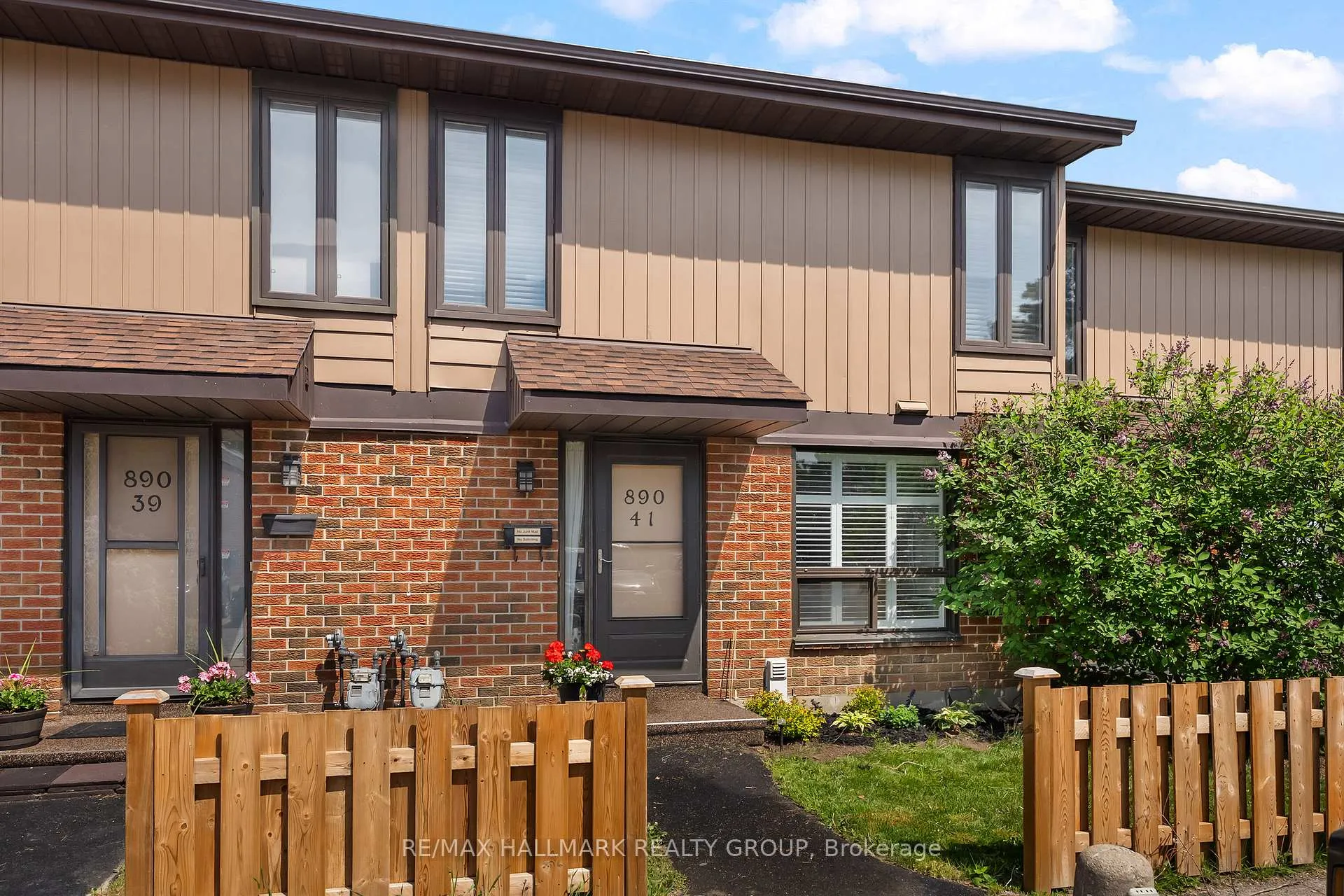 Photo 2 of Unit 41, 890 Cahill Drive W, Ottawa, Hunt Club — HOMEH