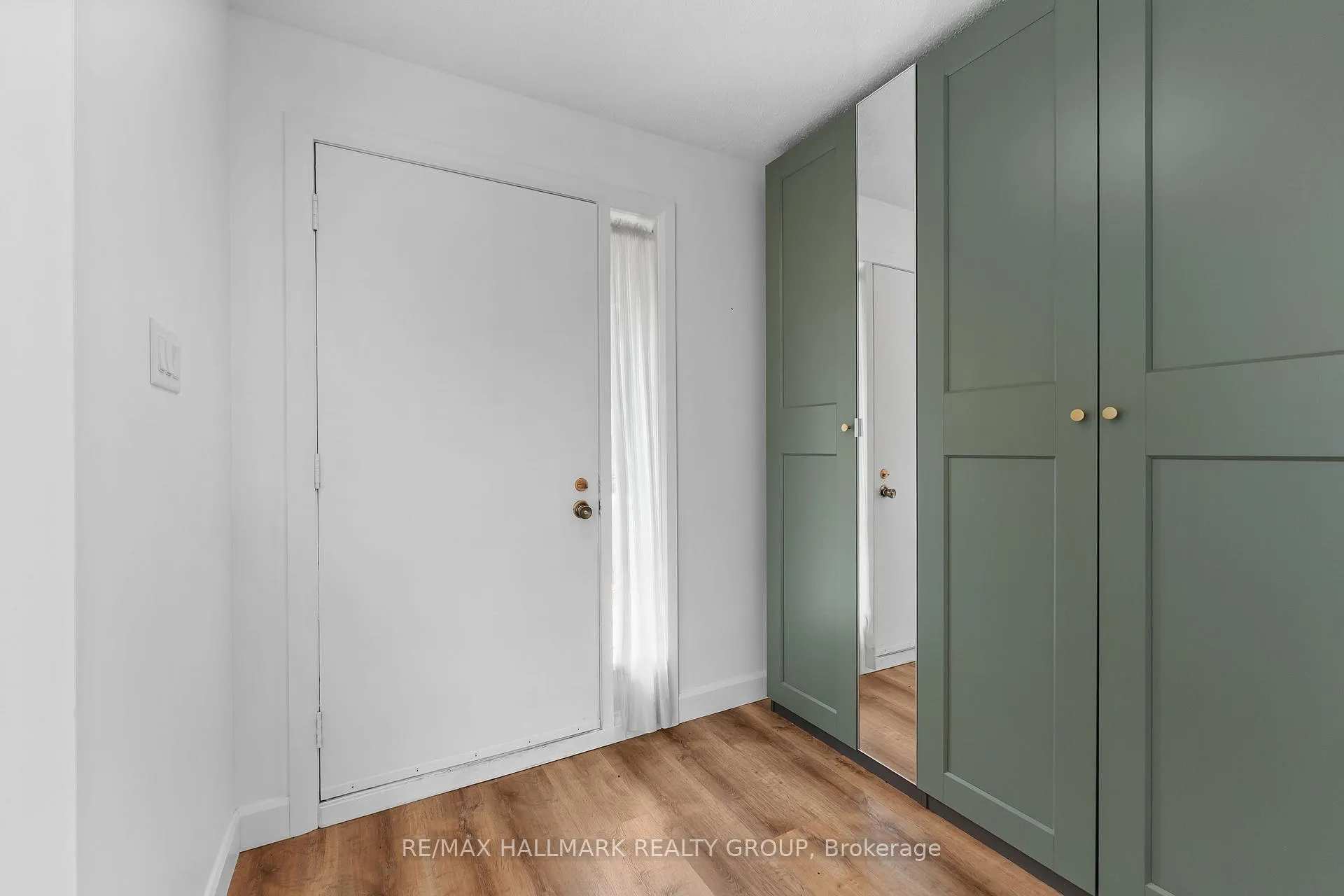 Photo 4 of Unit 41, 890 Cahill Drive W, Ottawa, Hunt Club — HOMEH