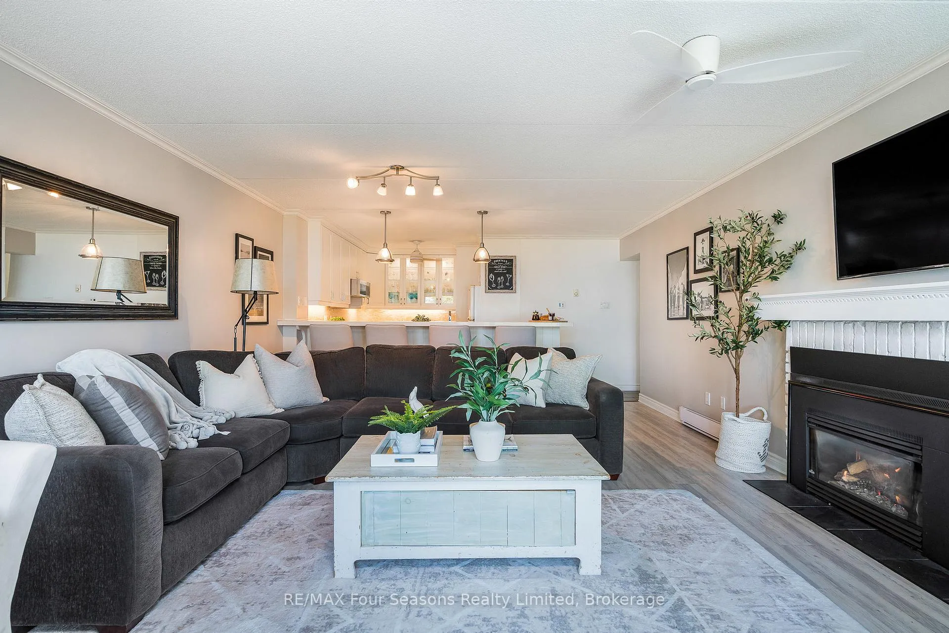 Photo 12 of Unit 24, 44 Trott Boulevard, Collingwood — HOMEH