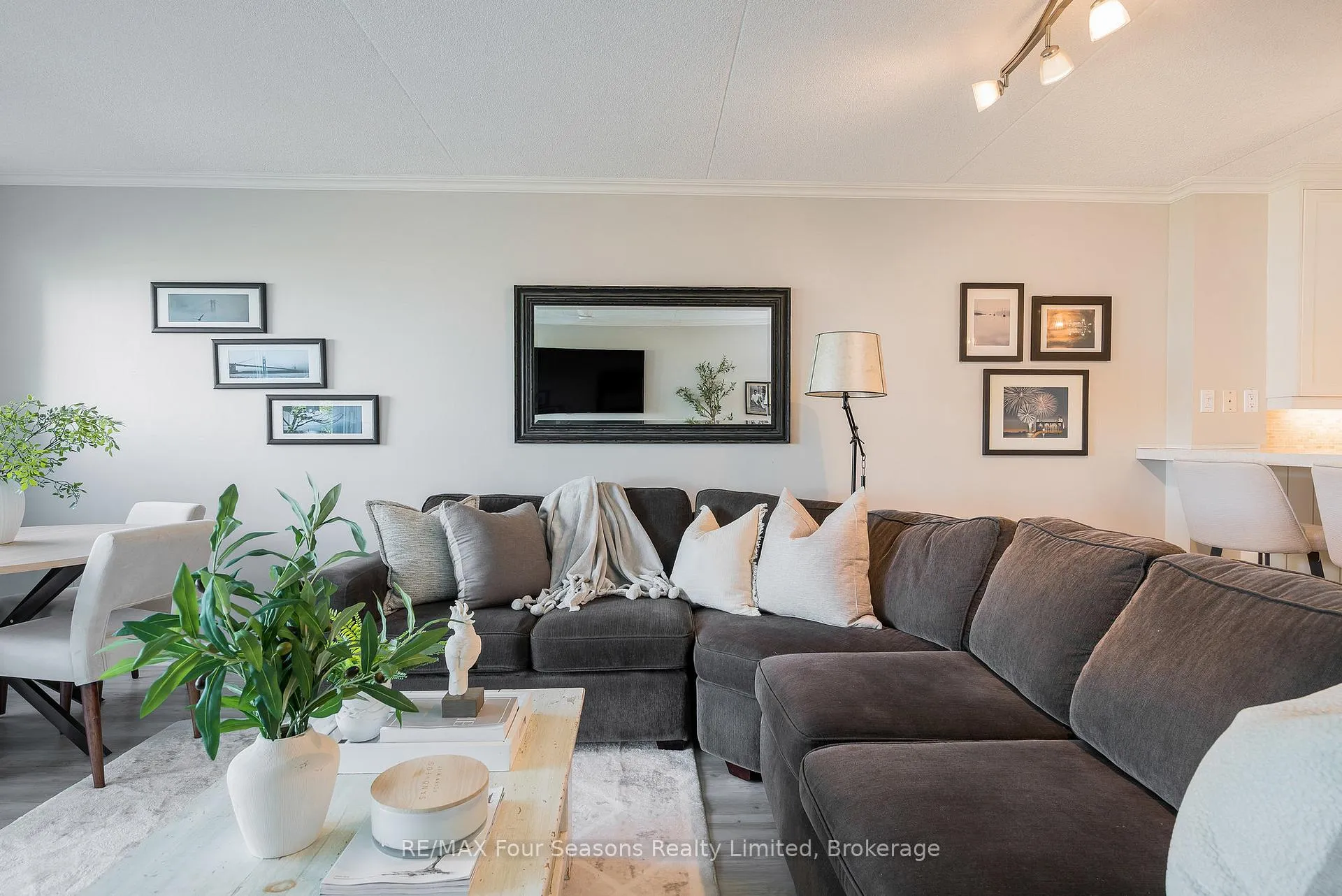 Photo 13 of Unit 24, 44 Trott Boulevard, Collingwood — HOMEH