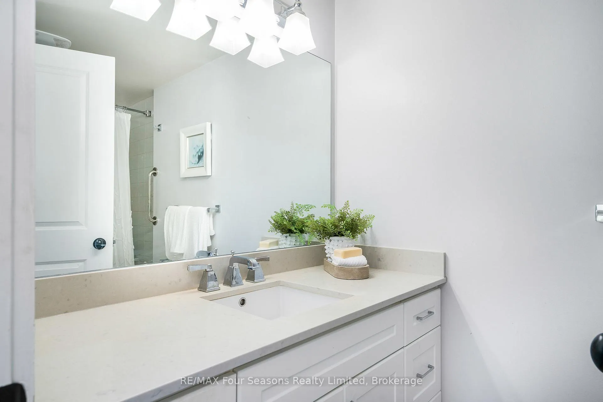 Photo 19 of Unit 24, 44 Trott Boulevard, Collingwood — HOMEH