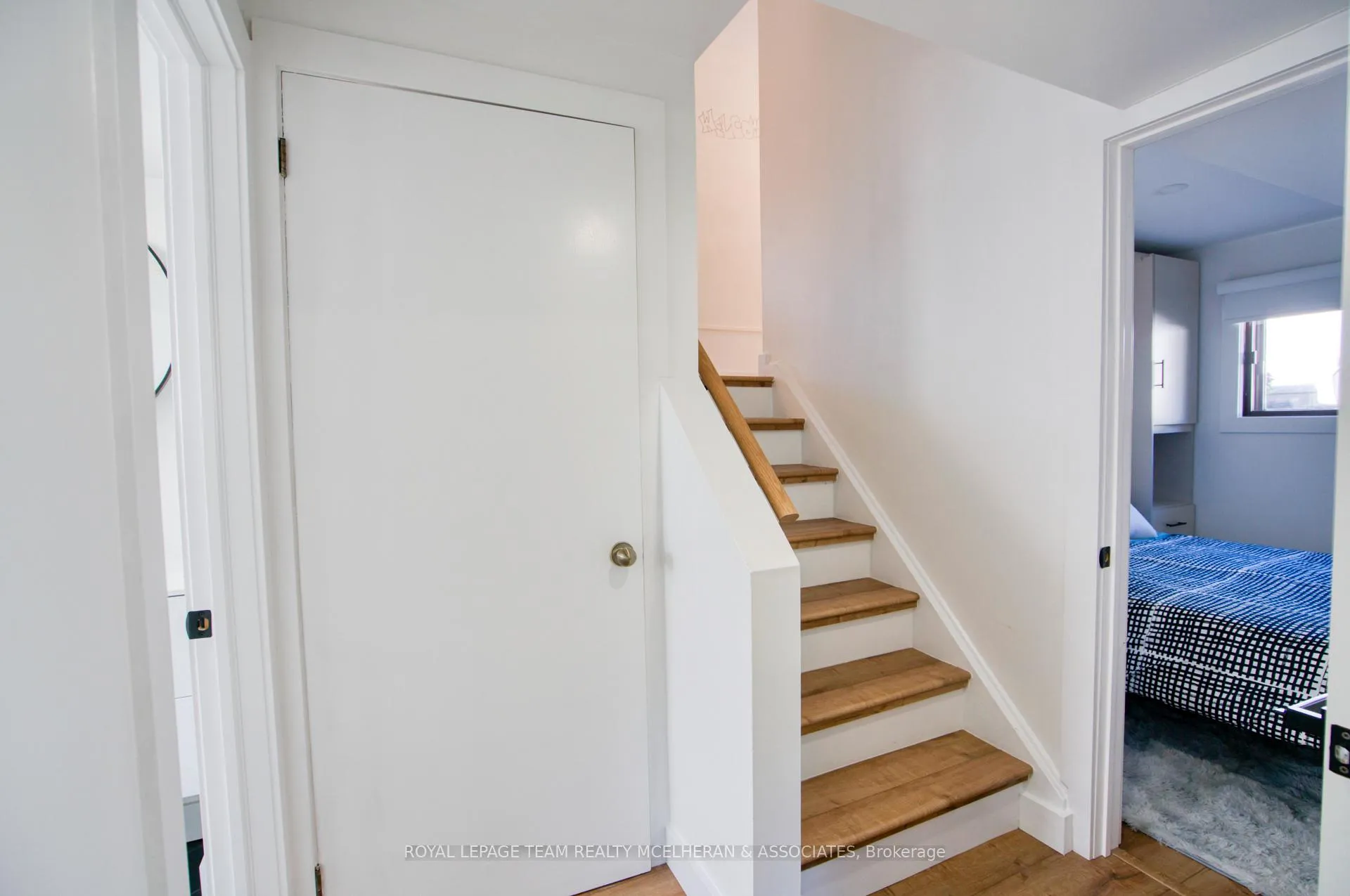 Photo 38 of 655 Browning Avenue, Ottawa, Riverview Park — HOMEH