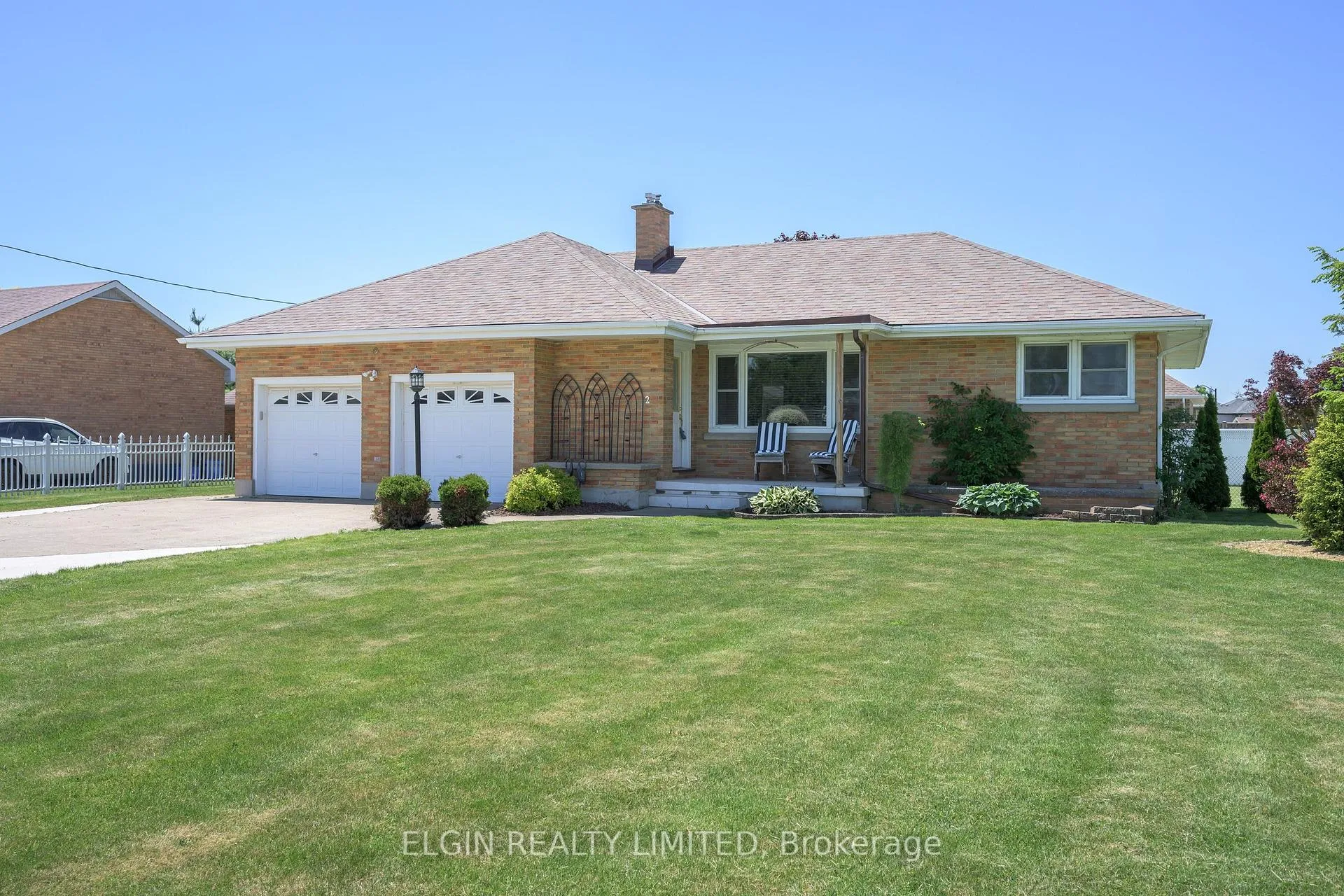 Photo 3 of 2 Lyndale Avenue, Central Elgin, Rural Central Elgin — HOMEH