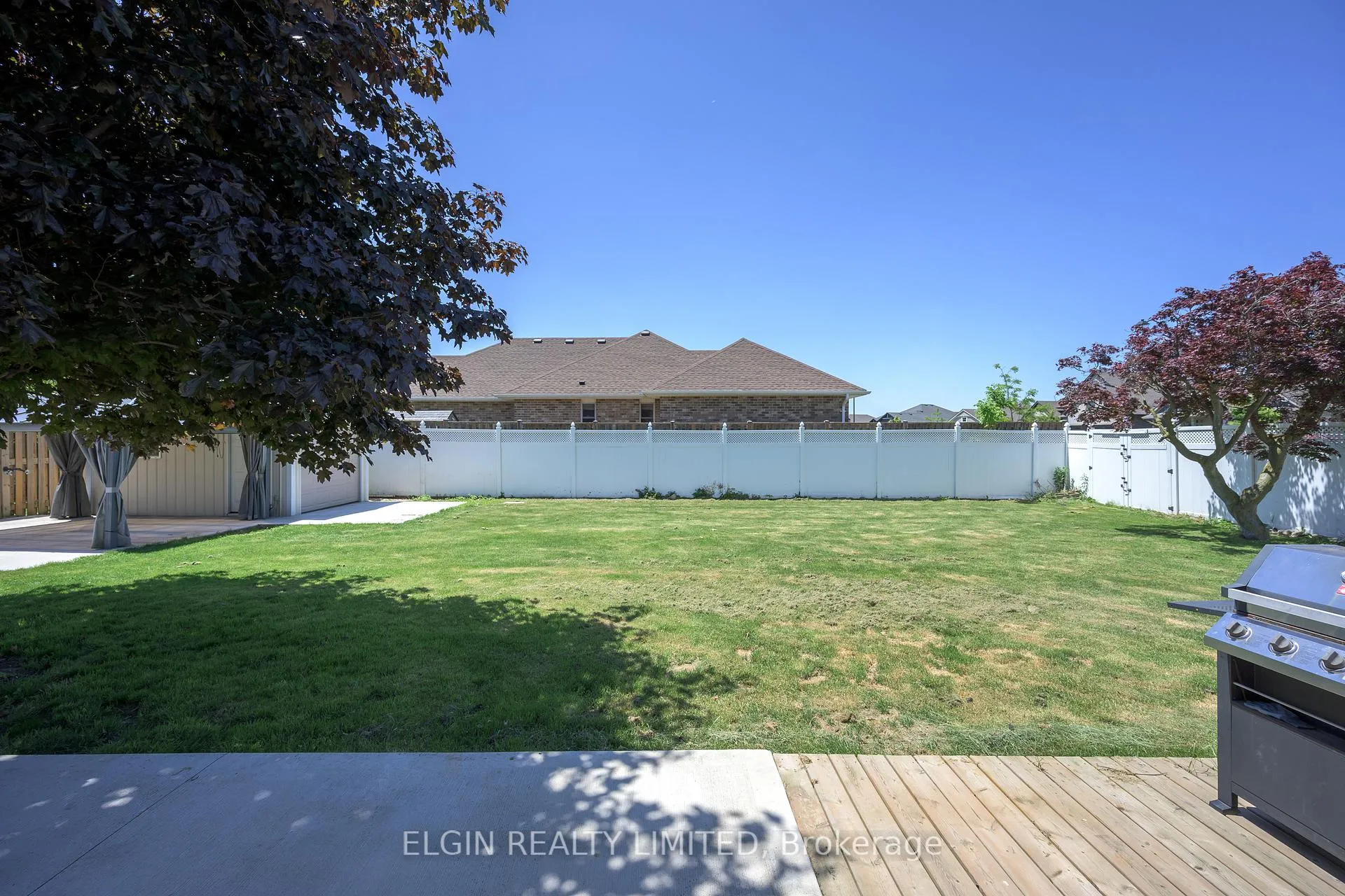 Photo 8 of 2 Lyndale Avenue, Central Elgin, Rural Central Elgin — HOMEH