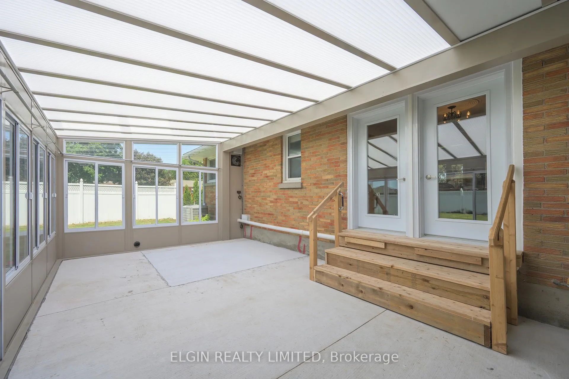 Photo 38 of 2 Lyndale Avenue, Central Elgin, Rural Central Elgin — HOMEH