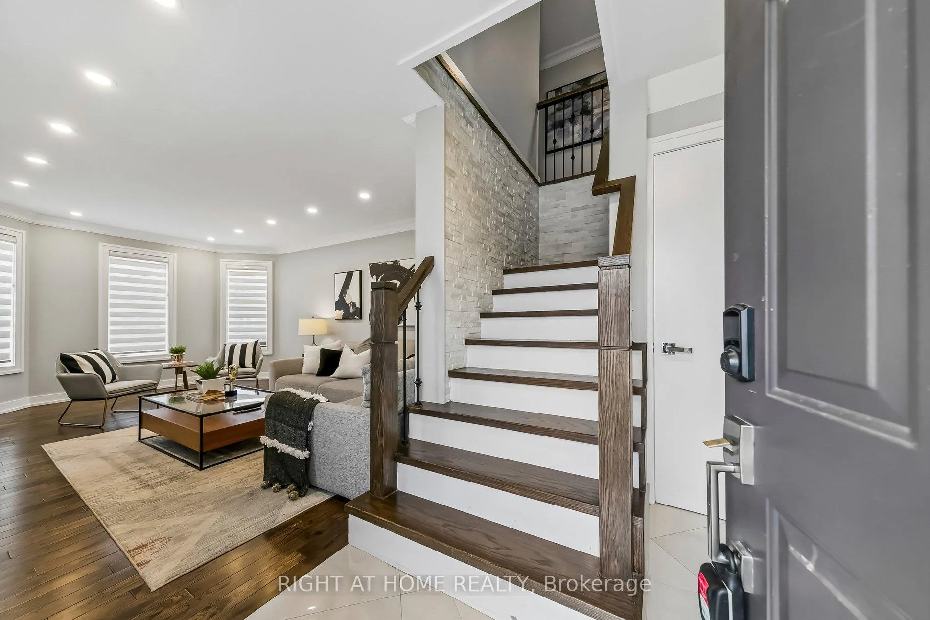Photo 3 of 23 Coates Drive, Milton, Dempsey — HOMEH