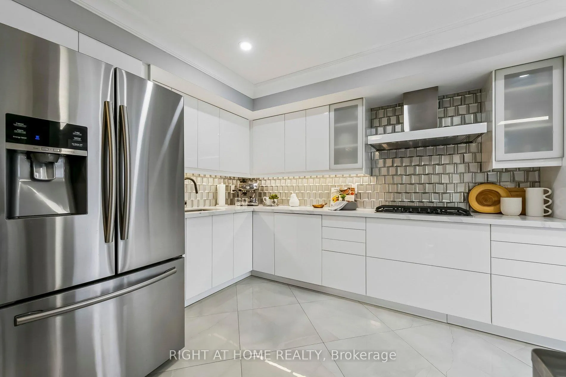 Photo 15 of 23 Coates Drive, Milton, Dempsey — HOMEH