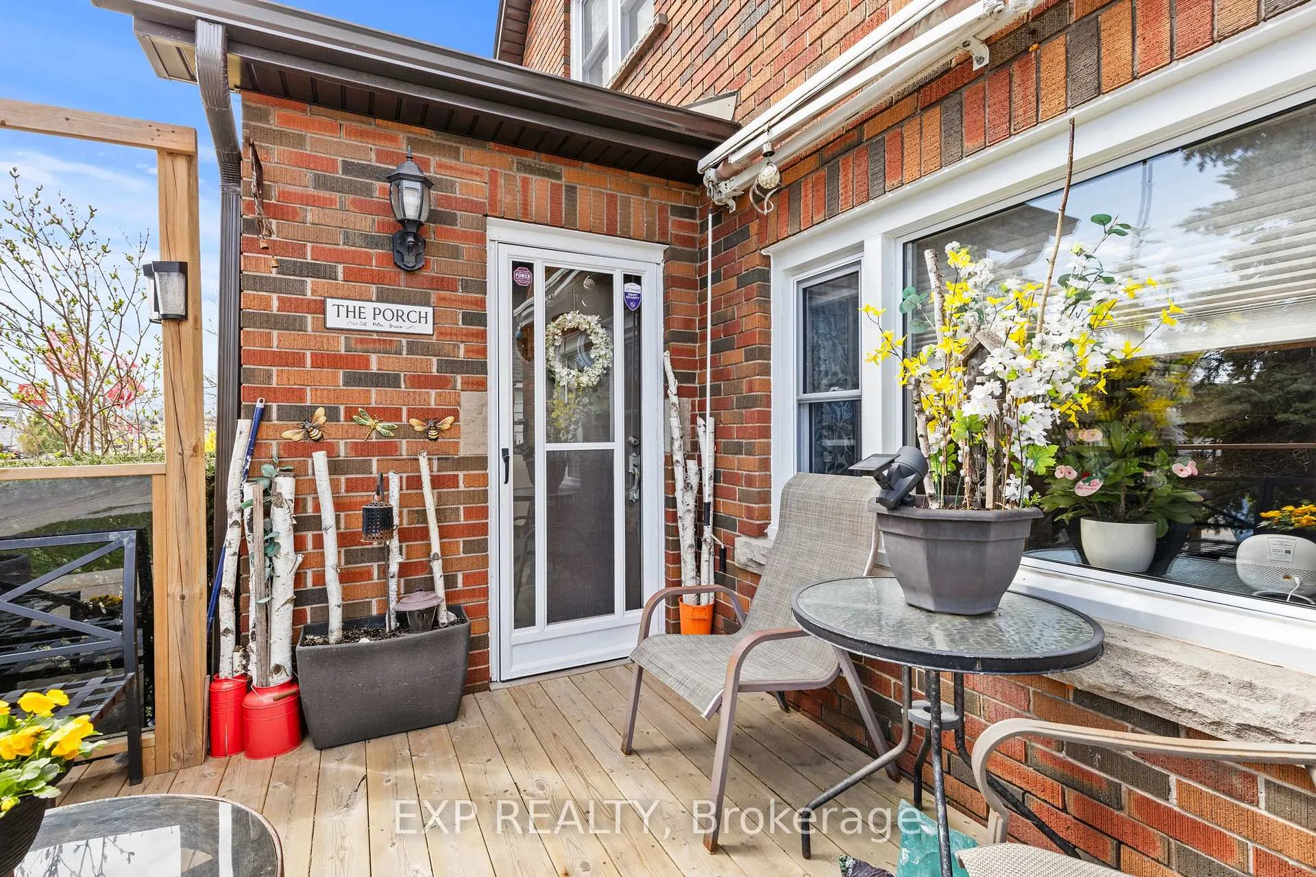 Photo 5 of 5367 Kitchener Street, Niagara Falls, Clifton Hill — HOMEH