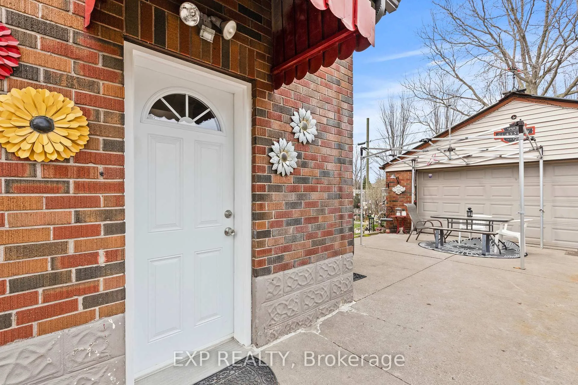 Photo 20 of 5367 Kitchener Street, Niagara Falls, Clifton Hill — HOMEH