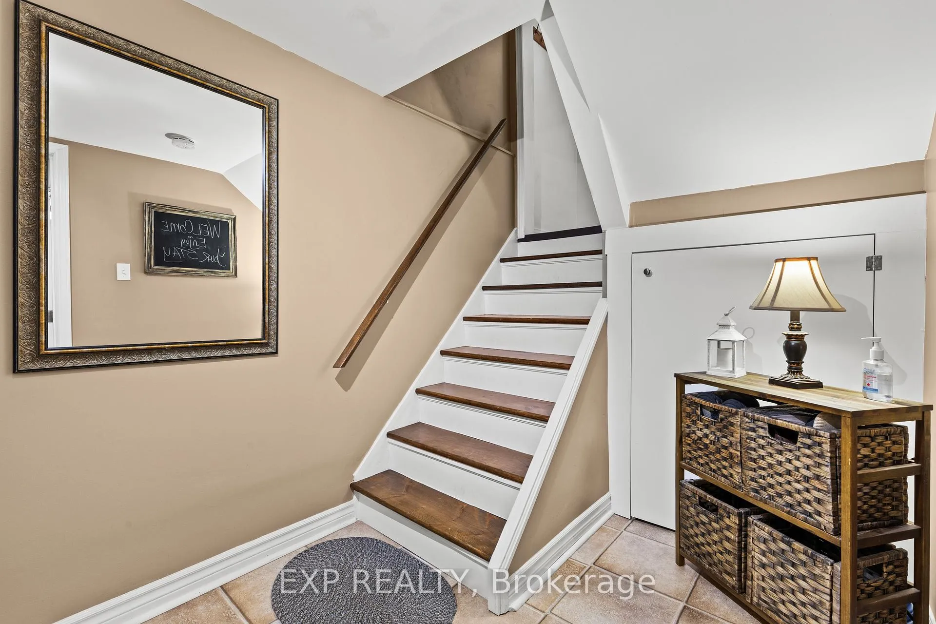 Photo 21 of 5367 Kitchener Street, Niagara Falls, Clifton Hill — HOMEH