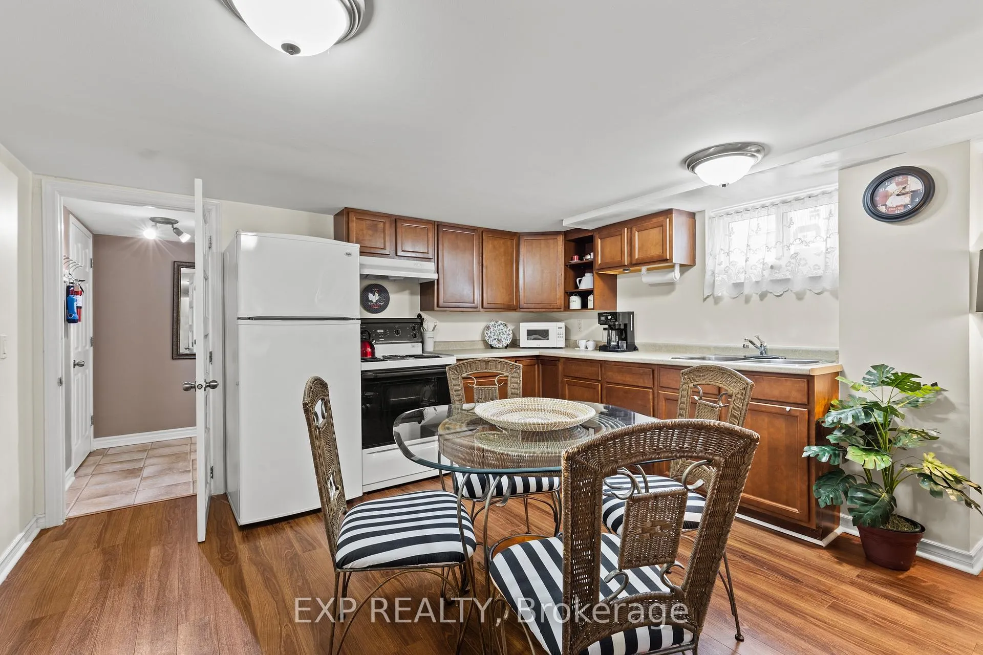 Photo 23 of 5367 Kitchener Street, Niagara Falls, Clifton Hill — HOMEH