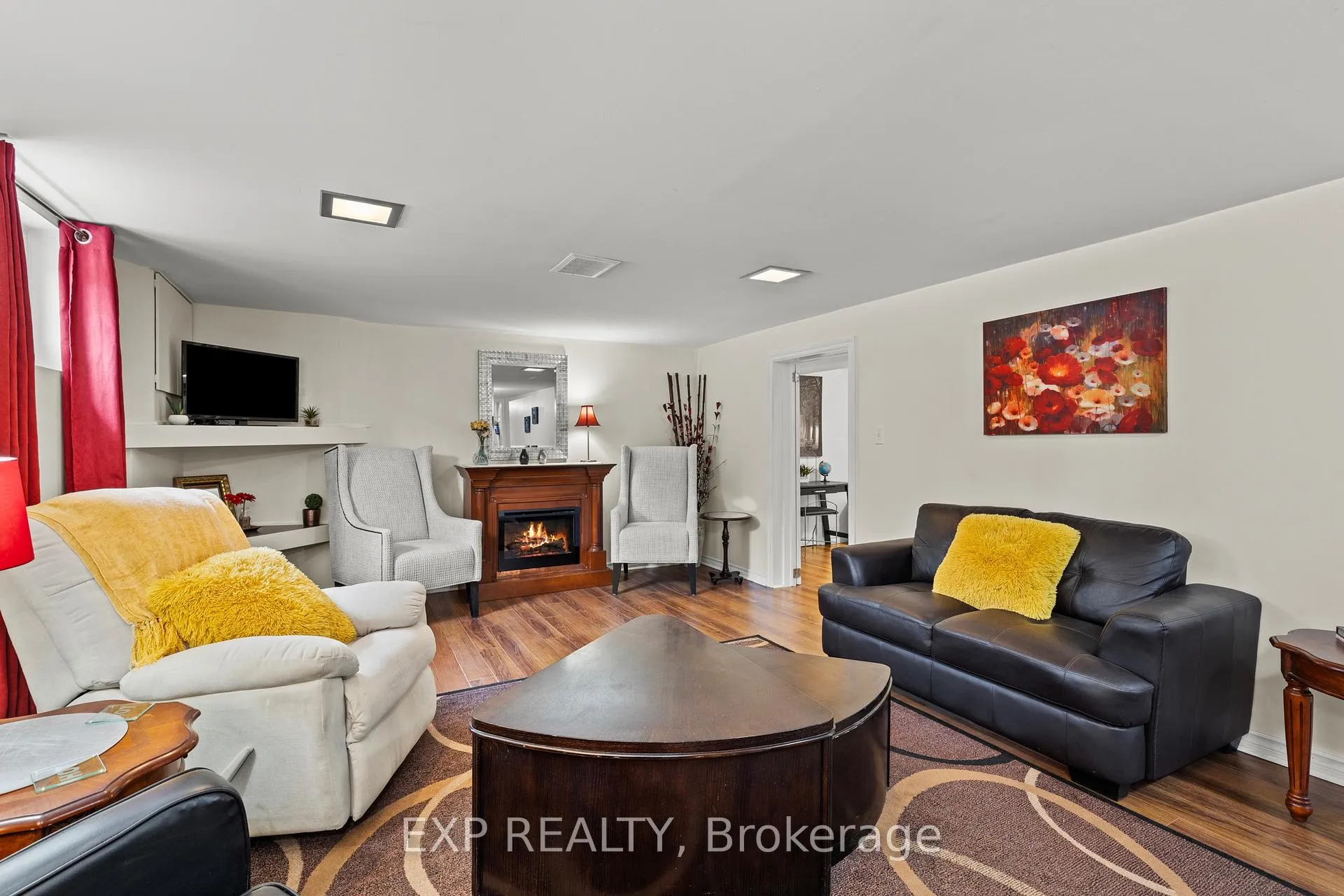 Photo 24 of 5367 Kitchener Street, Niagara Falls, Clifton Hill — HOMEH