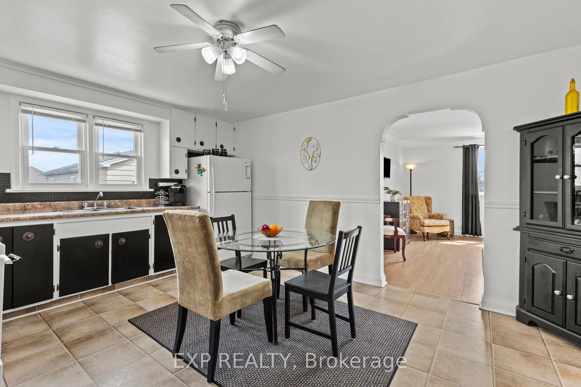 Photo 31 of 5367 Kitchener Street, Niagara Falls, Clifton Hill — HOMEH