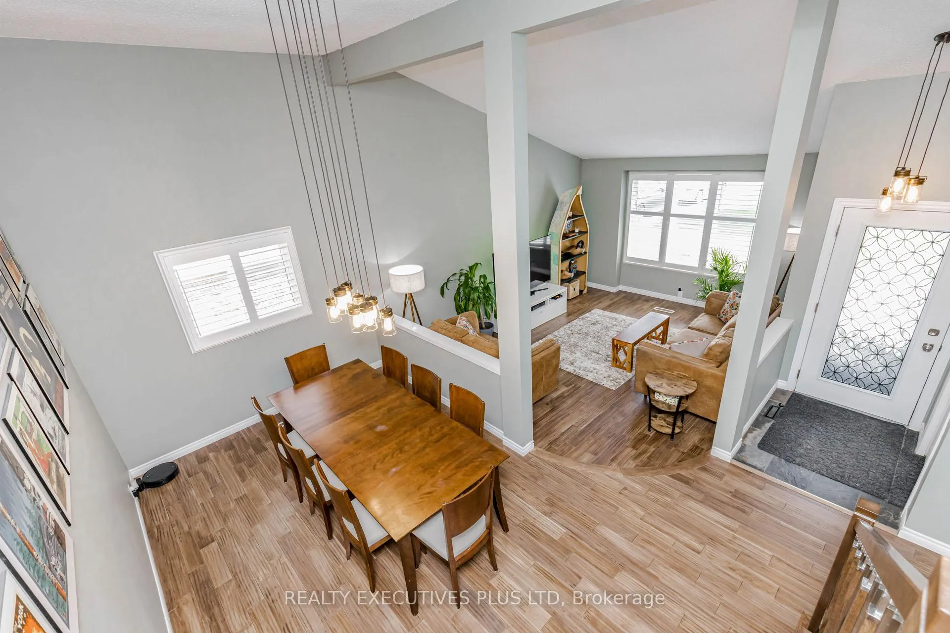Photo 7 of 12 Maidstone Crescent, Brampton, Central Park — HOMEH