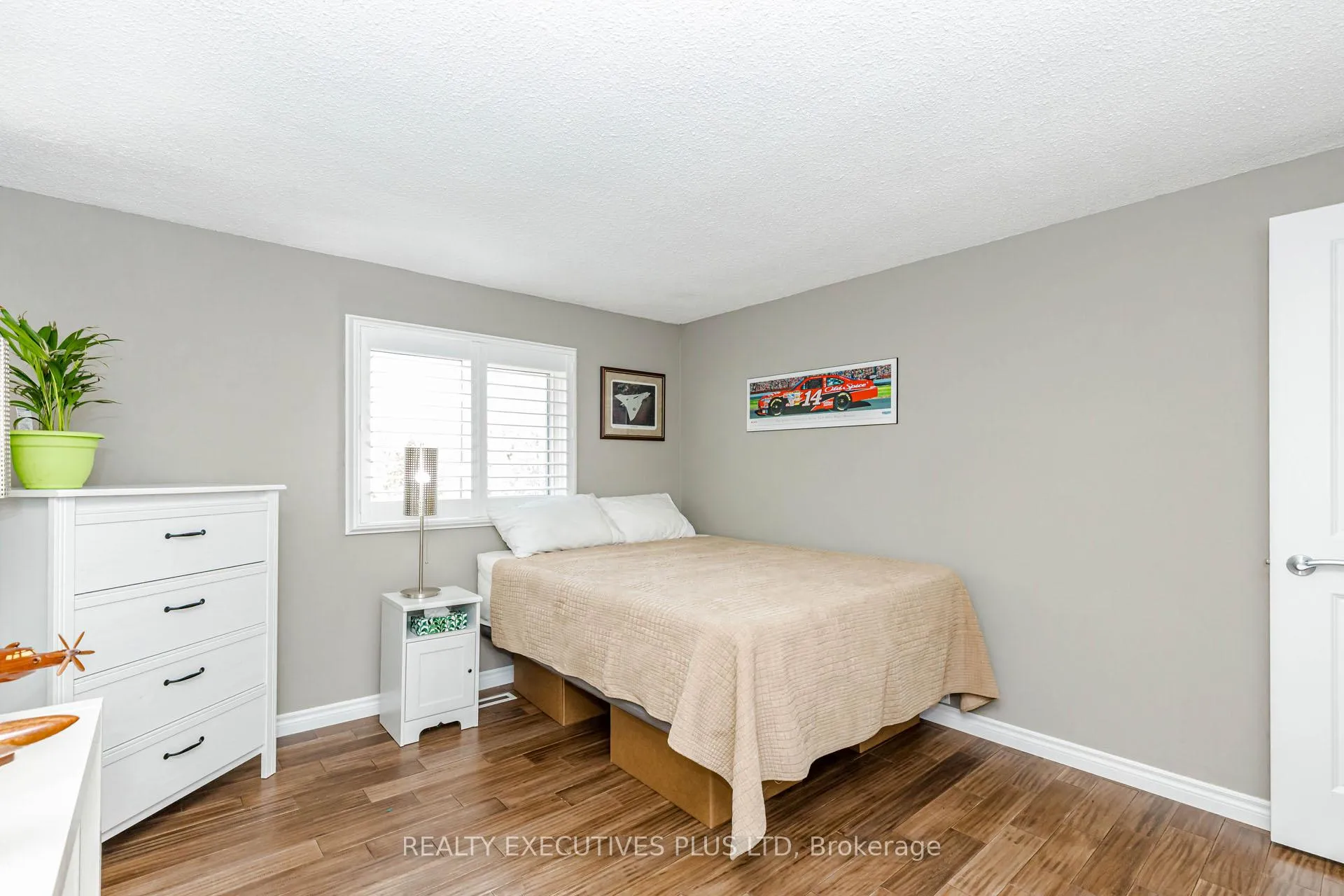 Photo 30 of 12 Maidstone Crescent, Brampton, Central Park — HOMEH