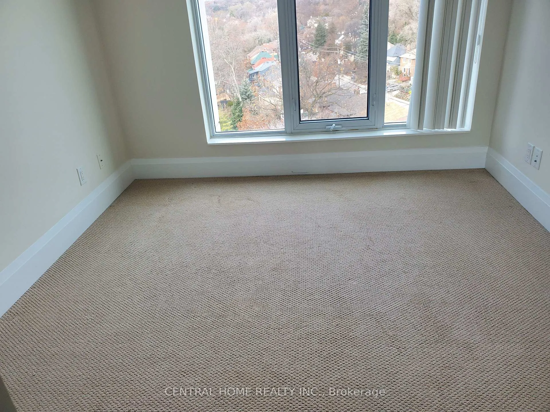 Photo 19 of Unit 825, 1 Old Mill Drive, Toronto, High Park-Swansea — HOMEH
