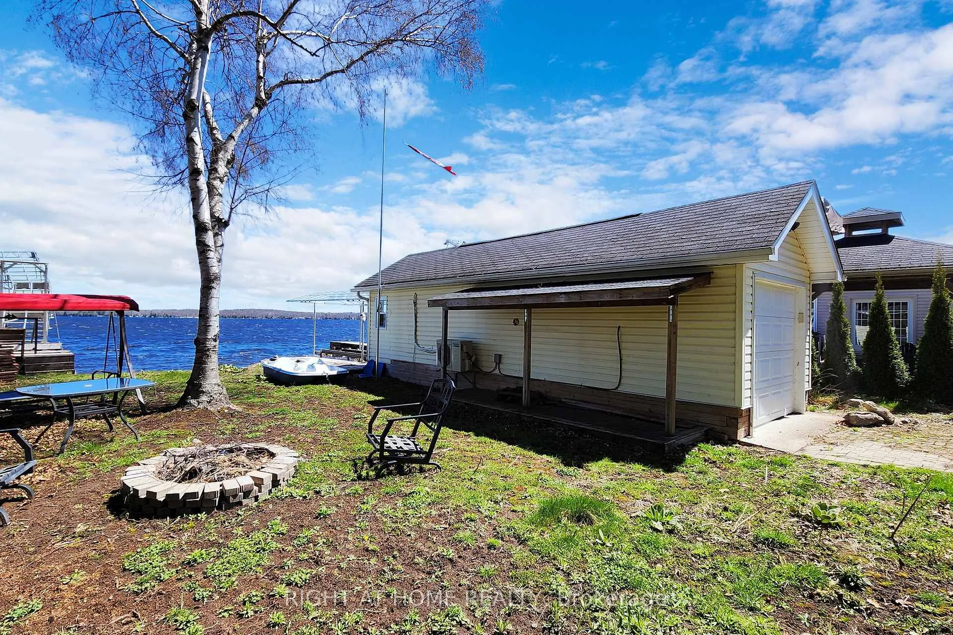 Photo 14 of 36 Hills Road, Kawartha Lakes, Bobcaygeon — HOMEH