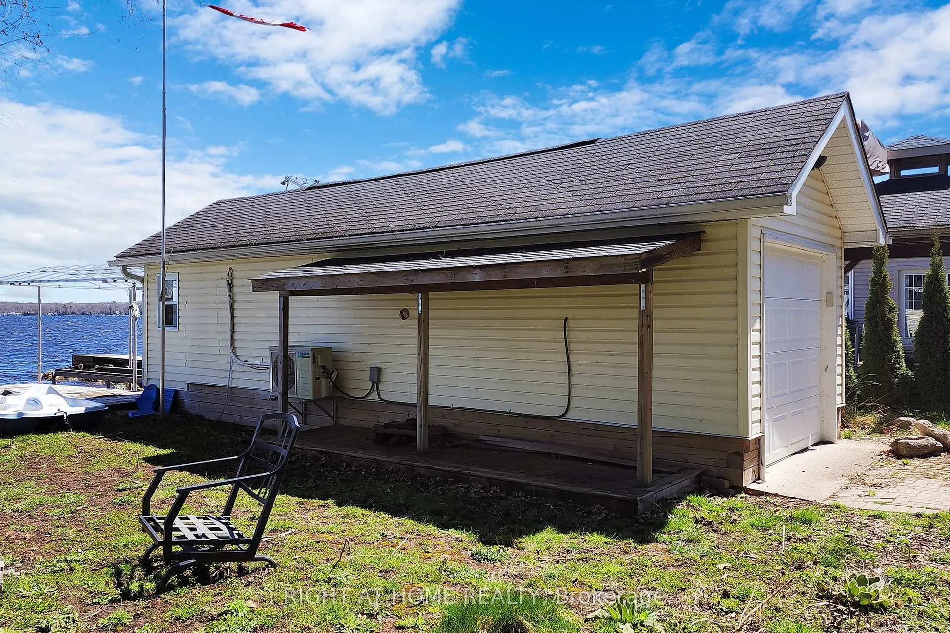 Photo 15 of 36 Hills Road, Kawartha Lakes, Bobcaygeon — HOMEH