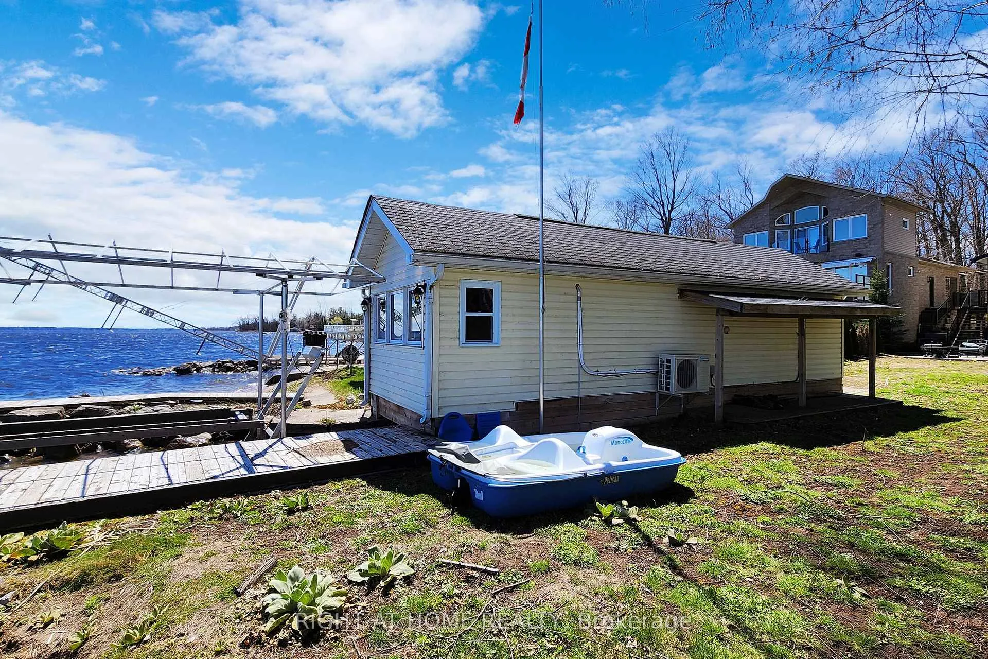 Photo 18 of 36 Hills Road, Kawartha Lakes, Bobcaygeon — HOMEH