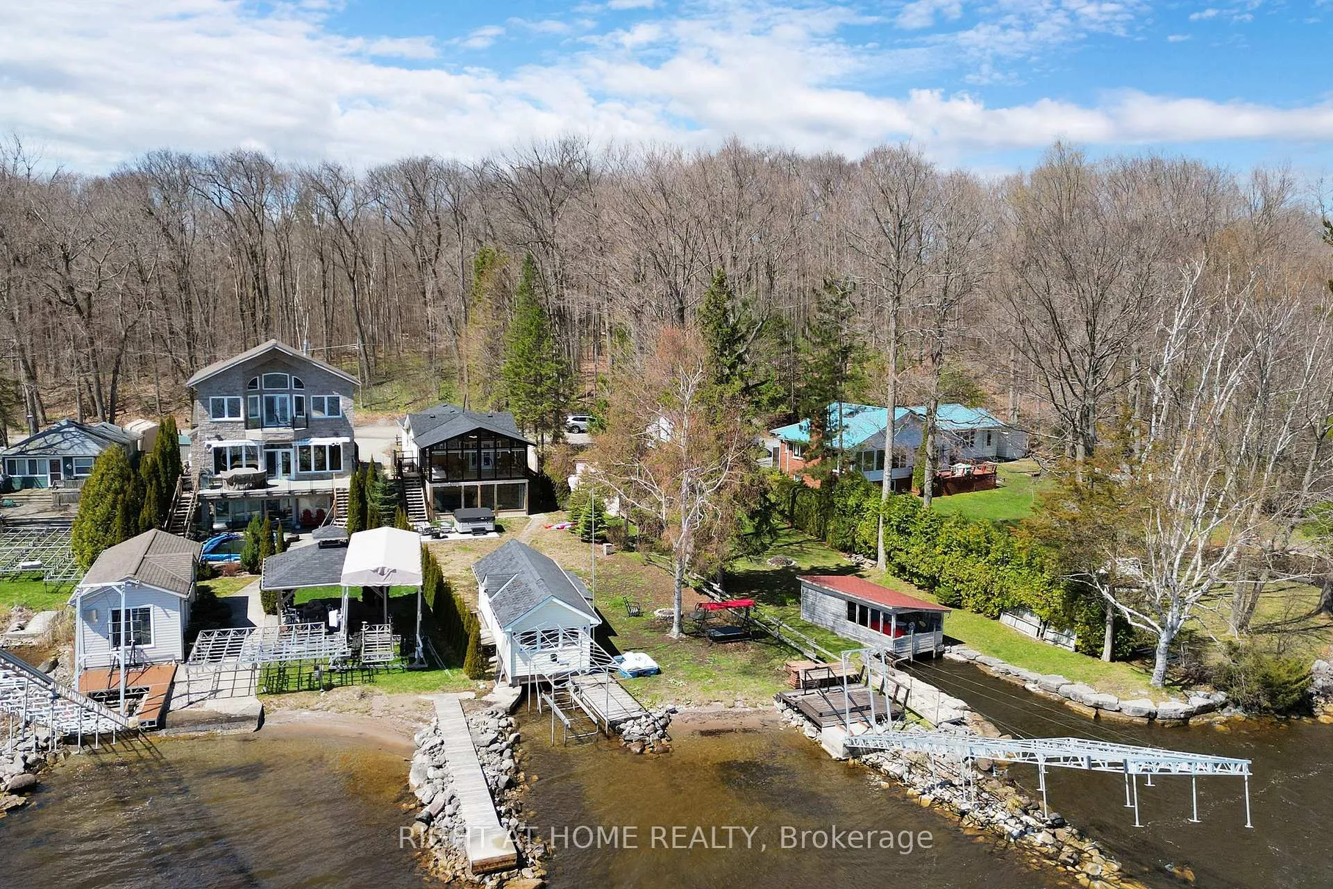 Photo 42 of 36 Hills Road, Kawartha Lakes, Bobcaygeon — HOMEH