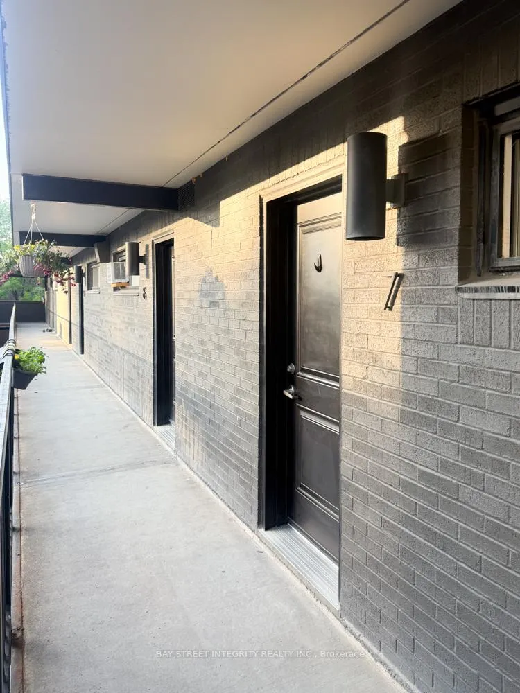 Photo 2 of Unit Unit 7, 678 Queen Street E, Toronto, South Riverdale — HOMEH