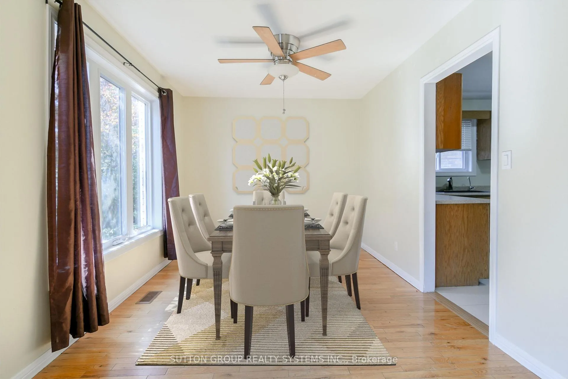 Photo 5 of 19 Lorraine Drive, Cambridge, Christopher-Champlain — HOMEH