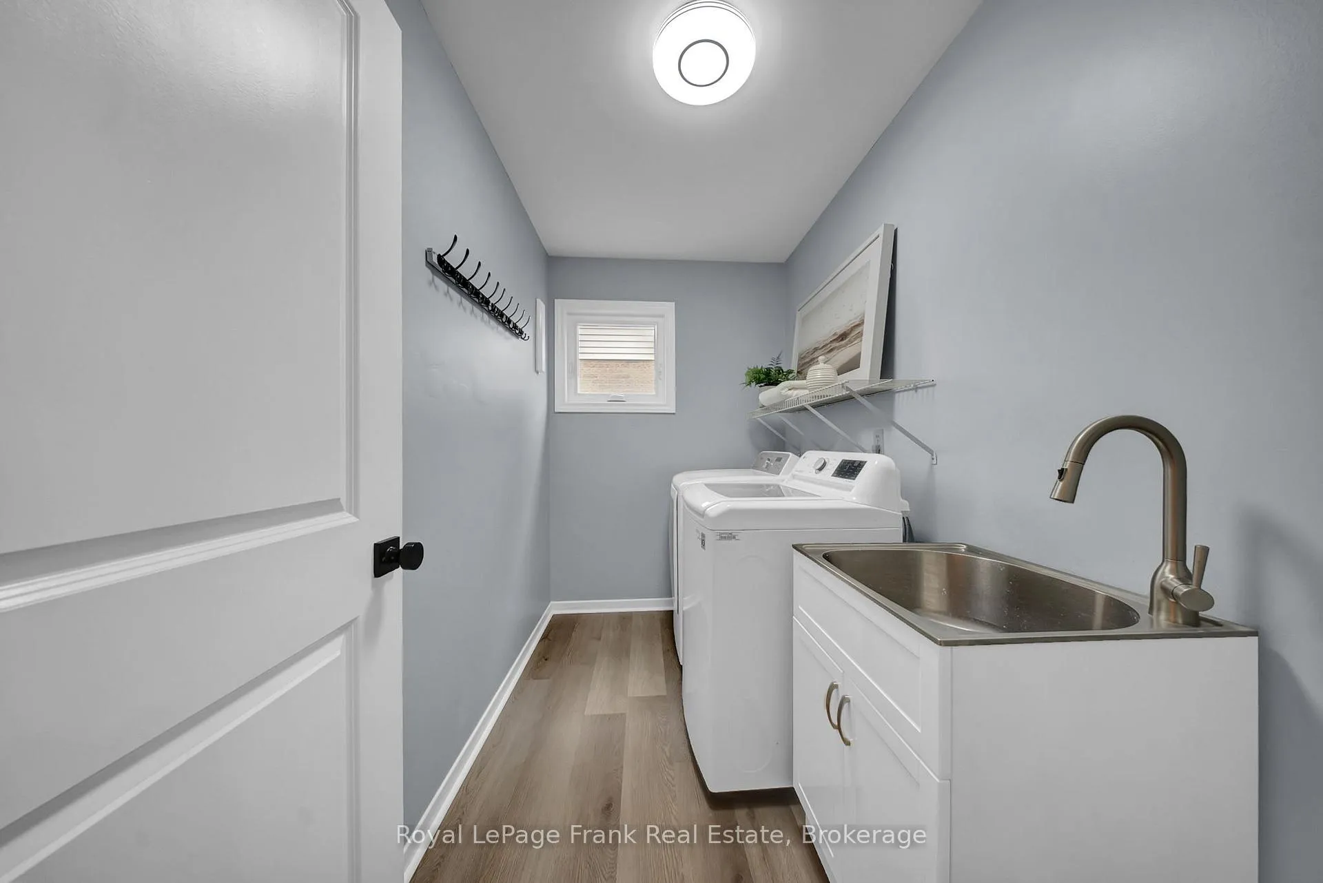 Photo 10 of 76 Cornwall Drive, Ajax, Central — HOMEH