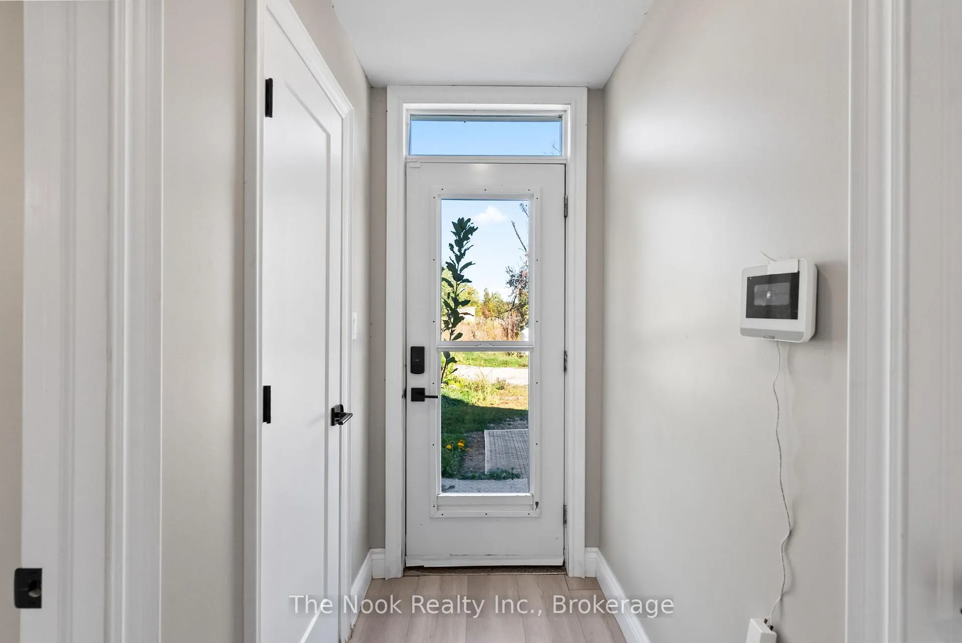 Photo 2 of 46 Mcguire Beach Road, Kawartha Lakes, Carden — HOMEH